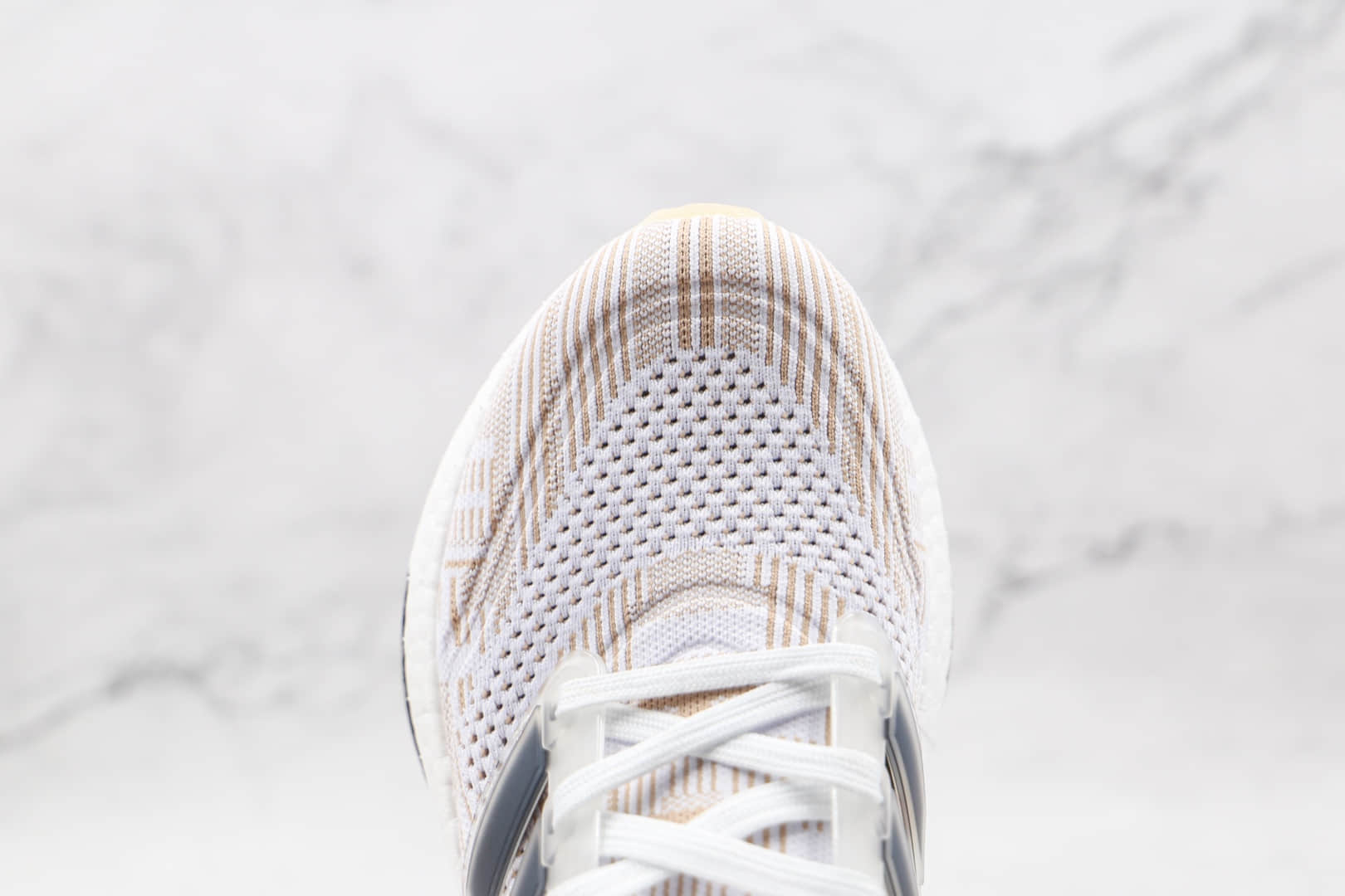 阿迪达斯Adidas ultra boost 2021纯原版本白卡其色UB7.0爆米花跑鞋原楦头纸板打造 货号：FY0838