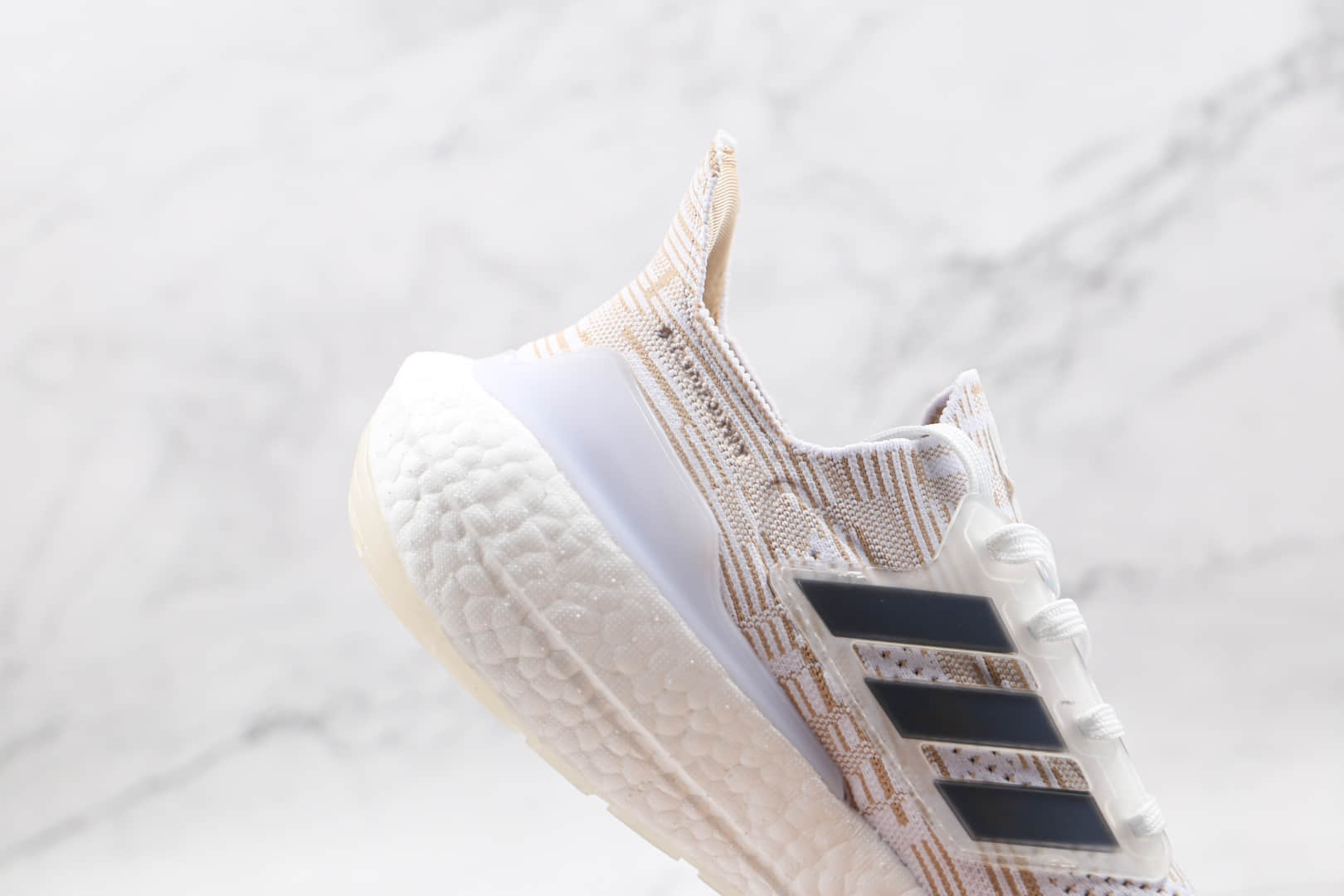 阿迪达斯Adidas ultra boost 2021纯原版本白卡其色UB7.0爆米花跑鞋原楦头纸板打造 货号：FY0838