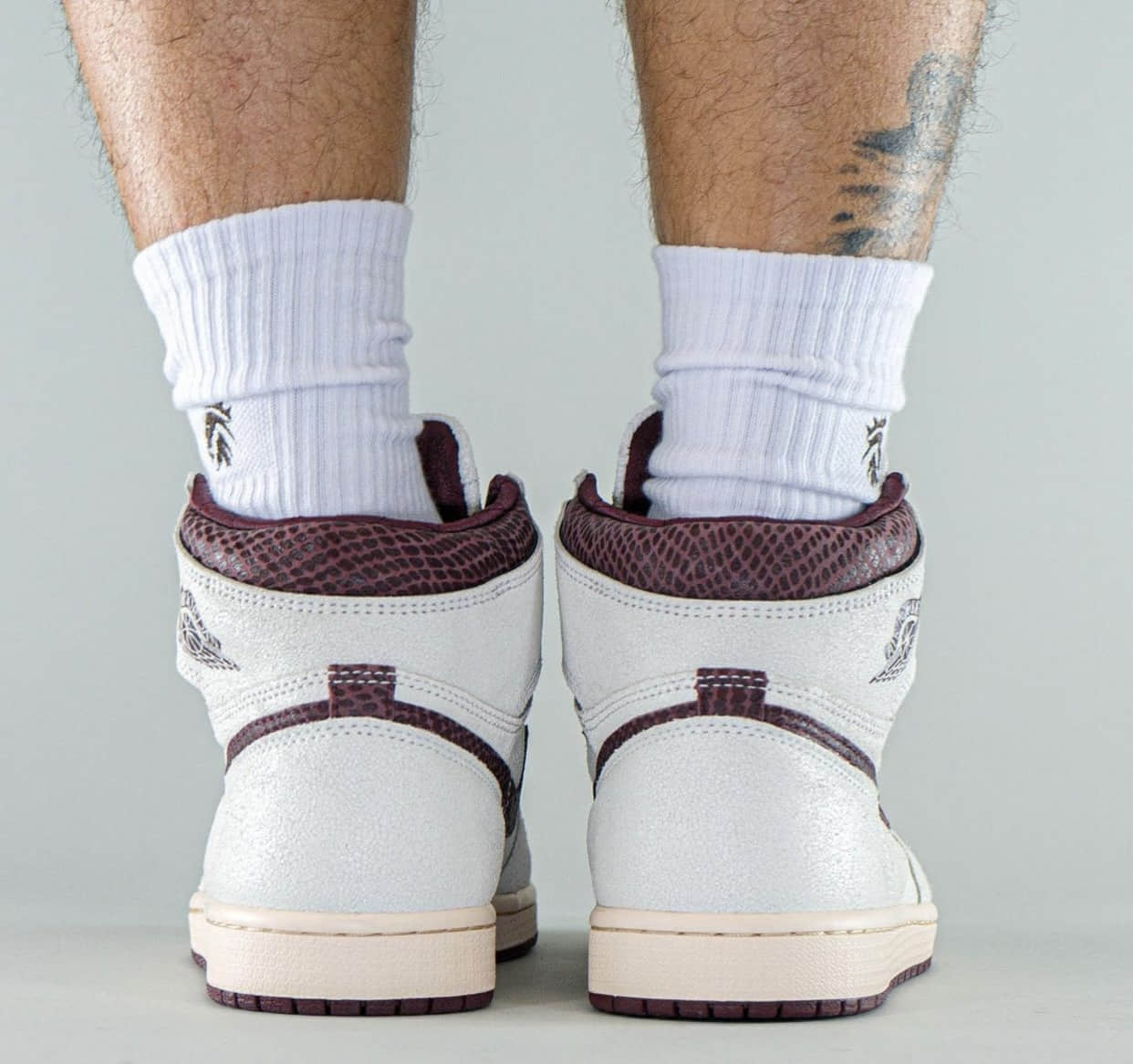 AMM x AJ1上脚图曝光!质感颜值兼并! 货号:DO7097-100