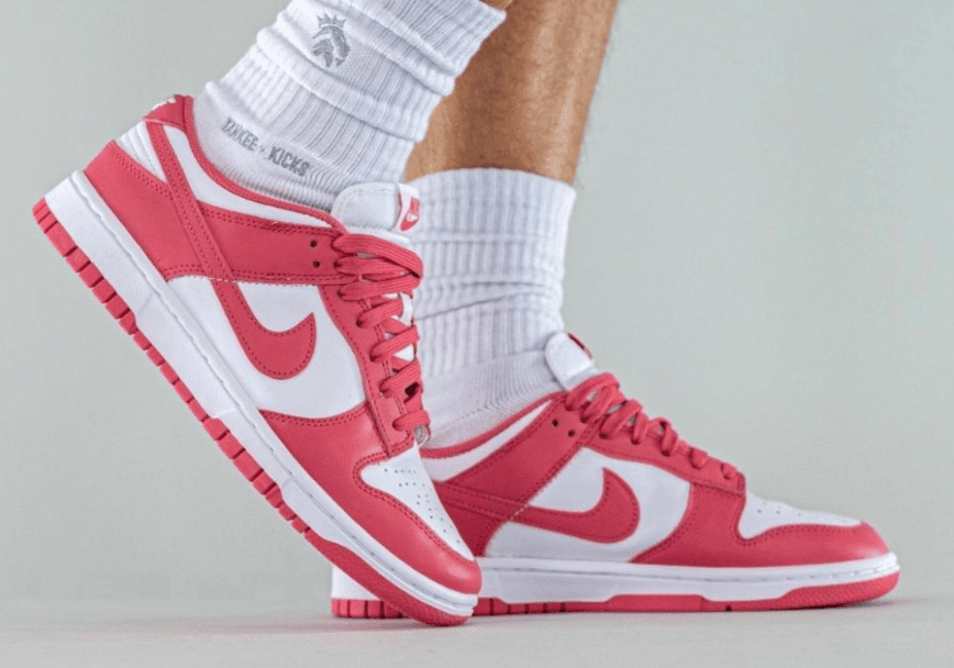 少女白粉装扮！耐克低帮Dunk新配色上脚图曝光！ 货号：DD1503-111