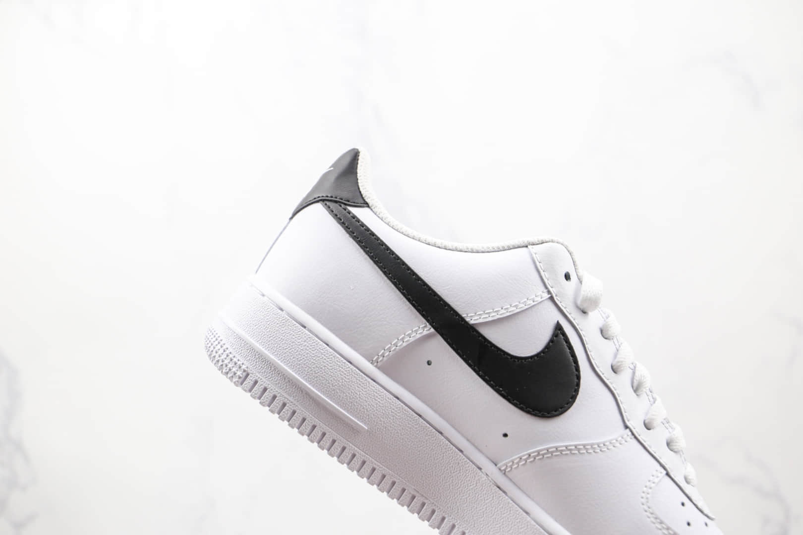 耐克Nike Air Force 1 Low纯原版本低帮空军一号白黑色板鞋内置Sole气垫 货号:CT2302-100