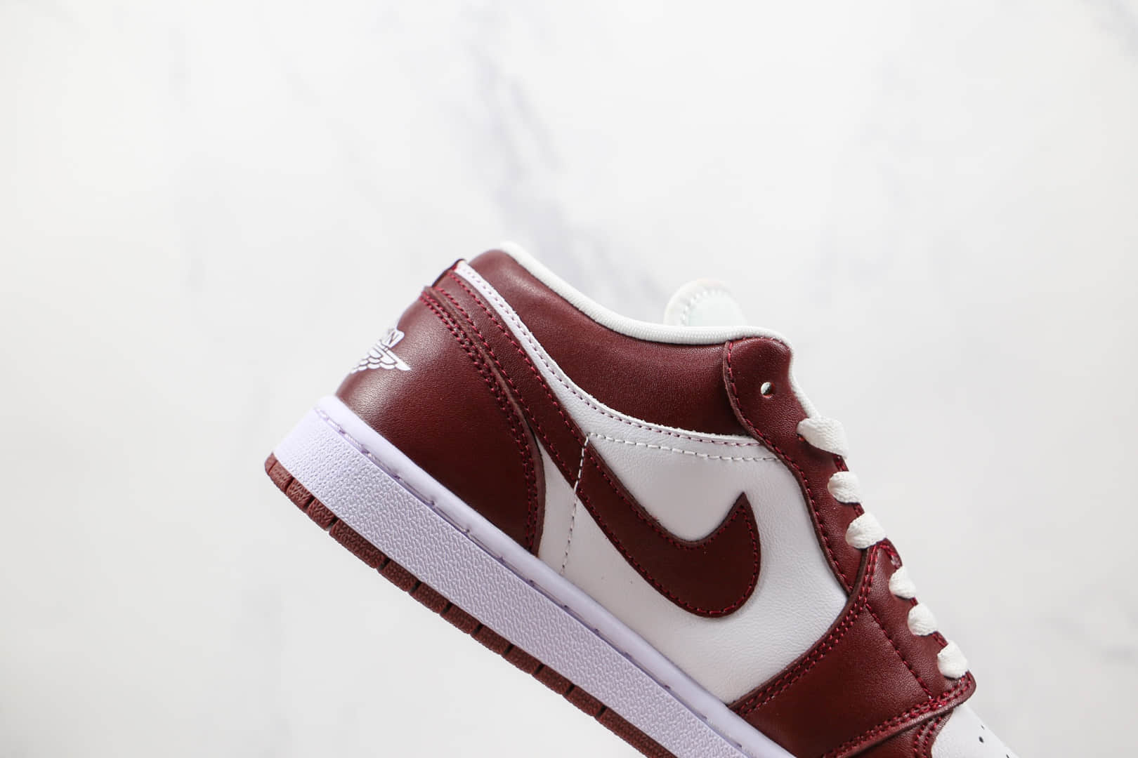 乔丹Air Jordan 1 Low Team Red纯原版本低帮AJ1酒红白色板鞋原档案数据开发 货号:DC0774-116