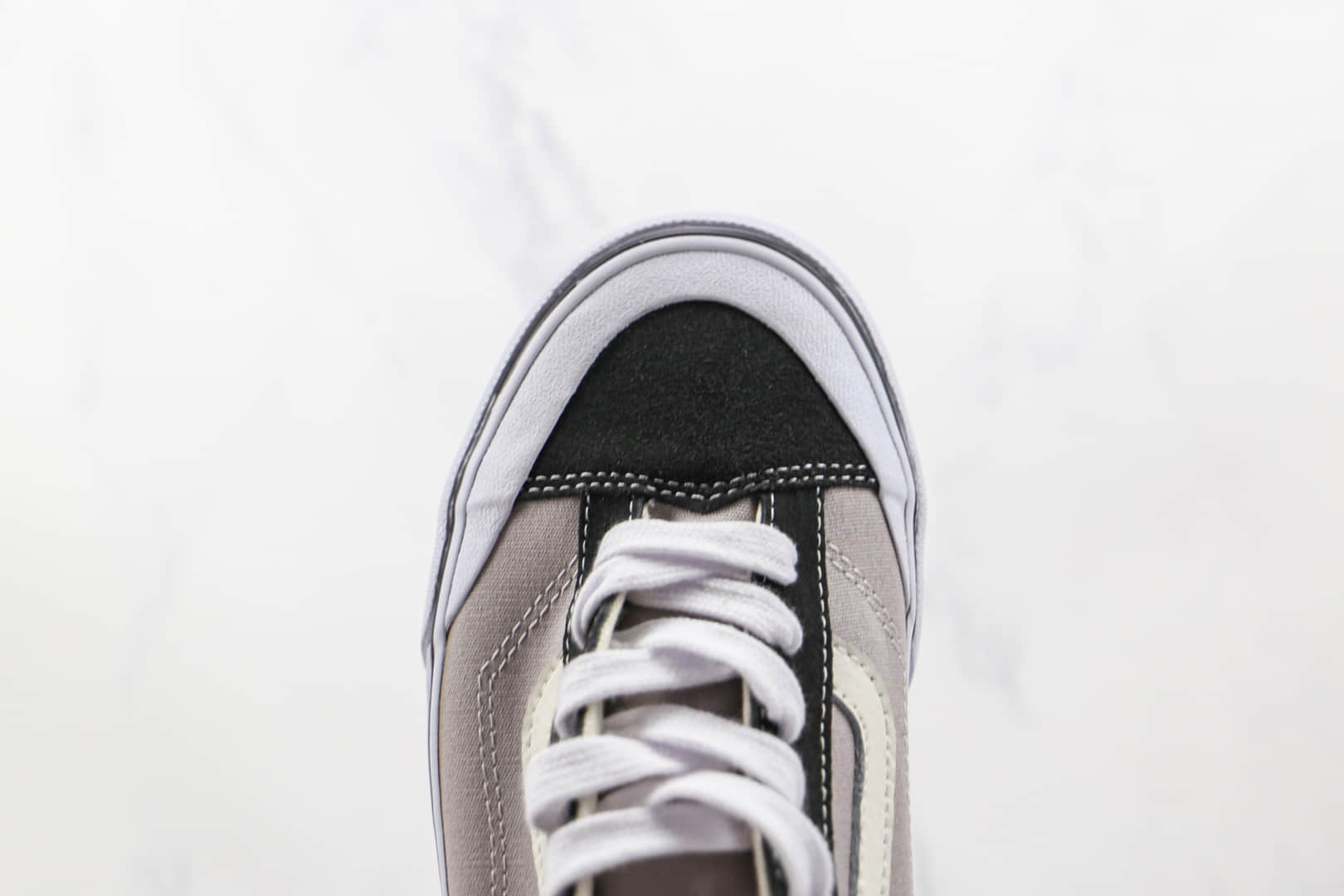 万斯Vans Style 36 Decon SF公司级版本半月包头杀人鲸酷灰黑色硫化帆布鞋原楦头纸板打造 货号：VN0A3MVLK0A