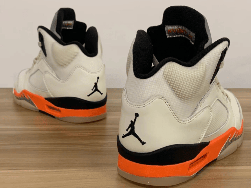 扣碎篮板AJ5释出最新实物！发售跳票！10月2日登场！ 货号：DC1060-100