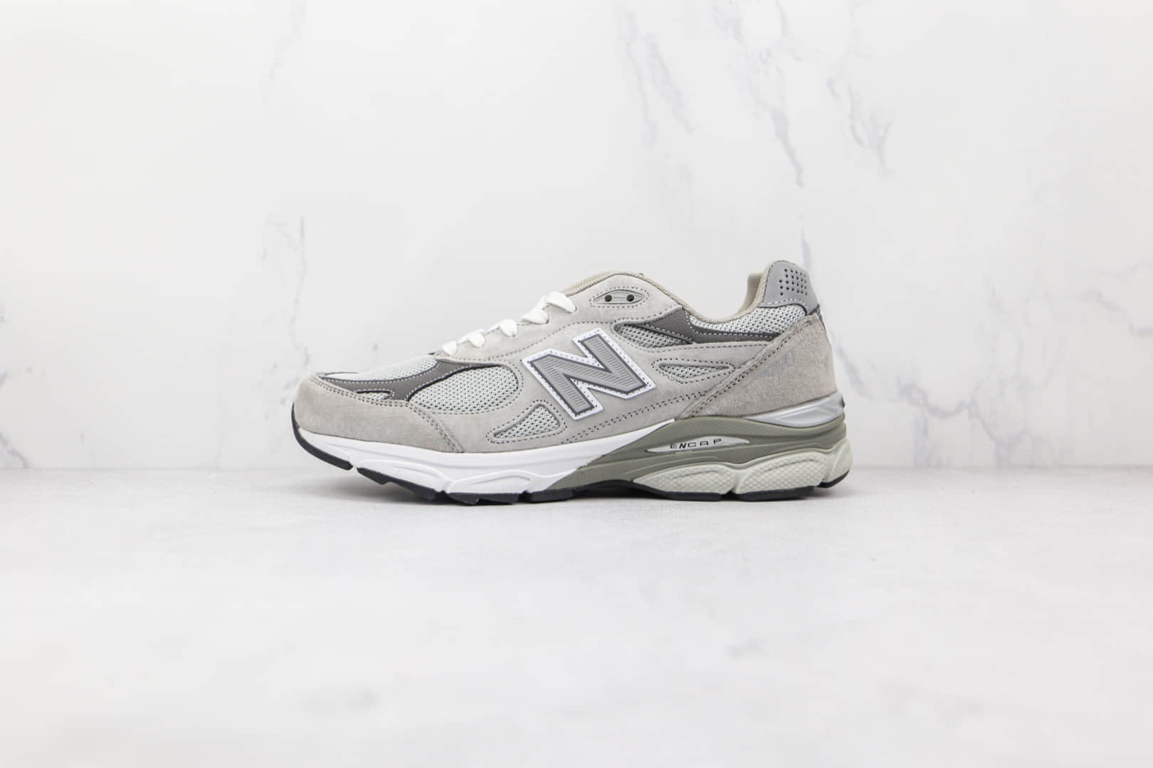 新百伦NEW BALANCE 990v3纯原版本美产灰色复古NB993慢跑鞋原楦头纸板打造 货号：M990GY3