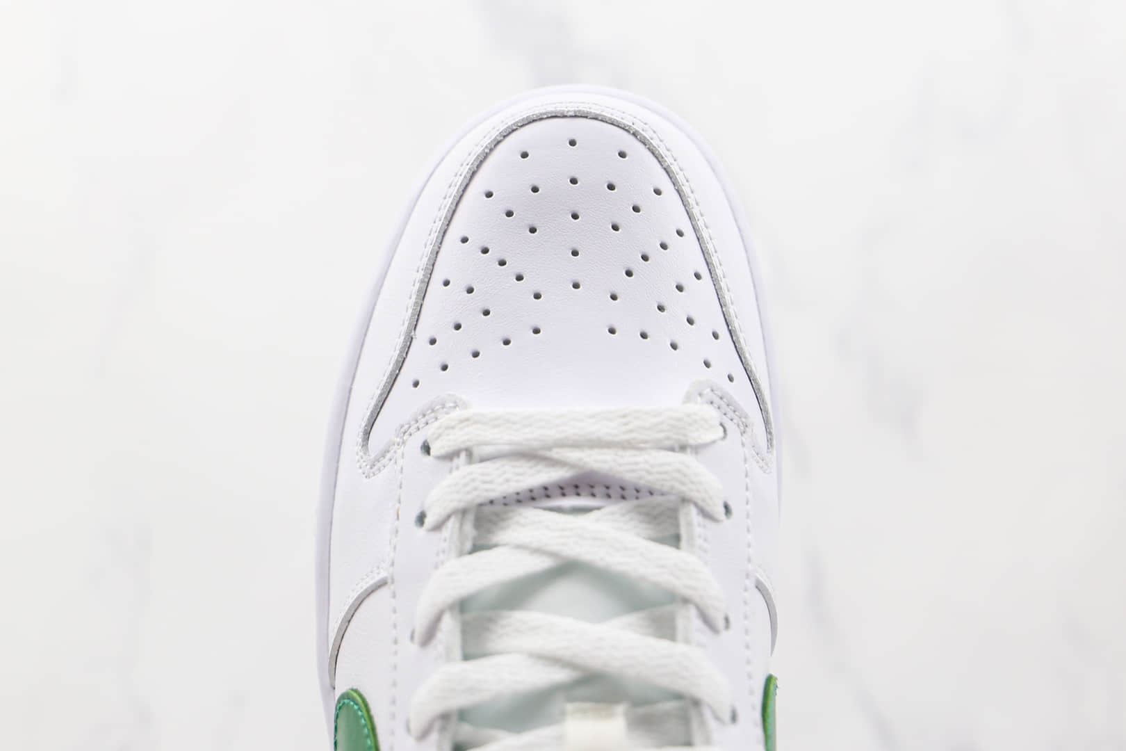 耐克Nike SB Dunk Low纯原版本低帮SB DUNK白绿色板鞋内置气垫原盒原标 货号:DD1503-112