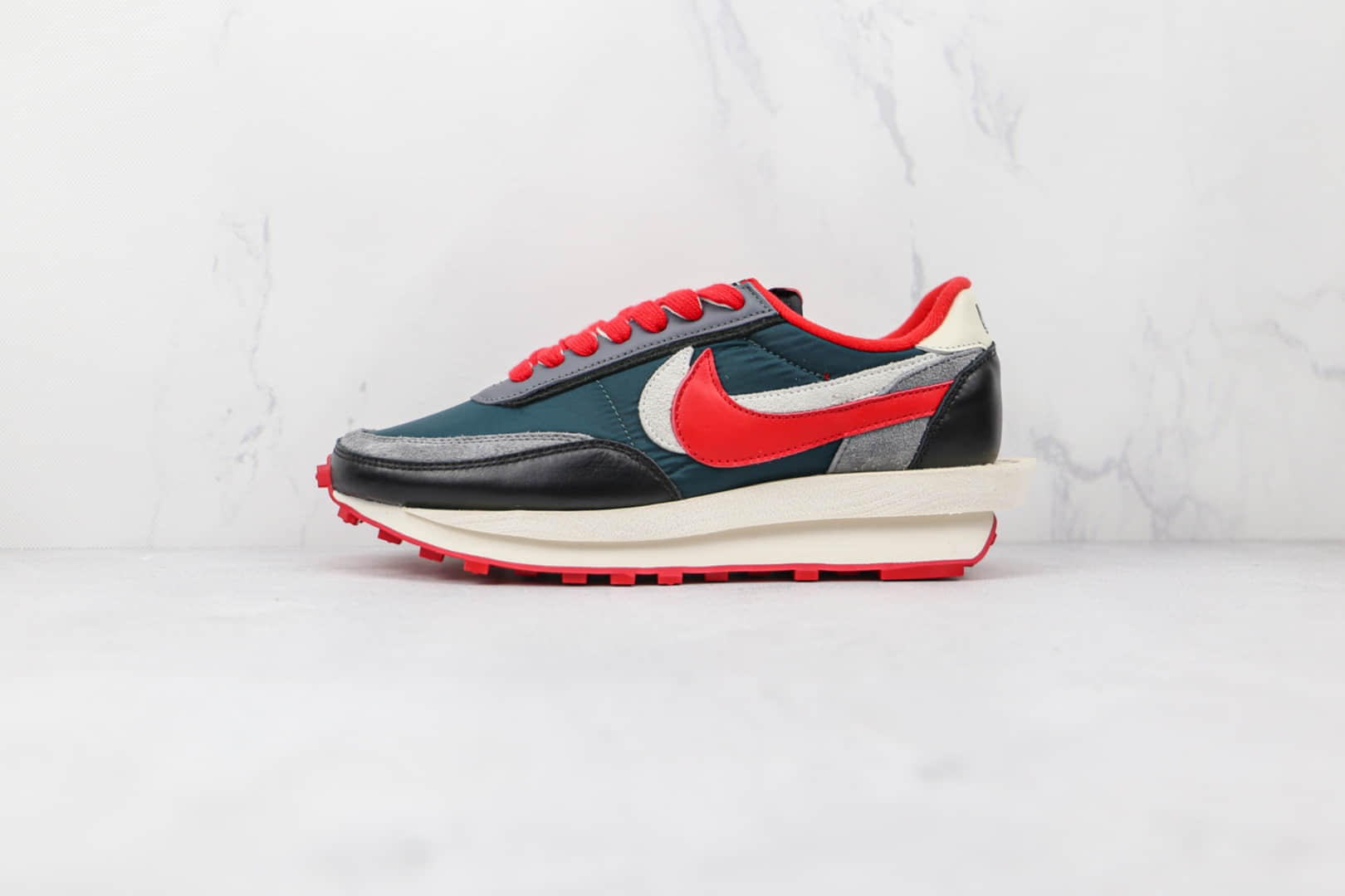 纯原版本耐克Sacai华夫2.0白红双钩解构老爹鞋出货