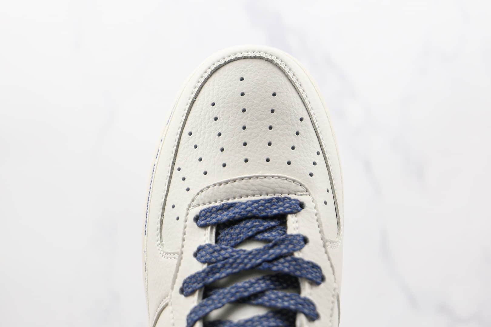 耐克Nike Air Force 1'07 Mid x Uniterrupted联名款纯原版本中帮白蓝3m涂鸦反光板鞋原鞋开模一比一打造 货号：NU8802-303