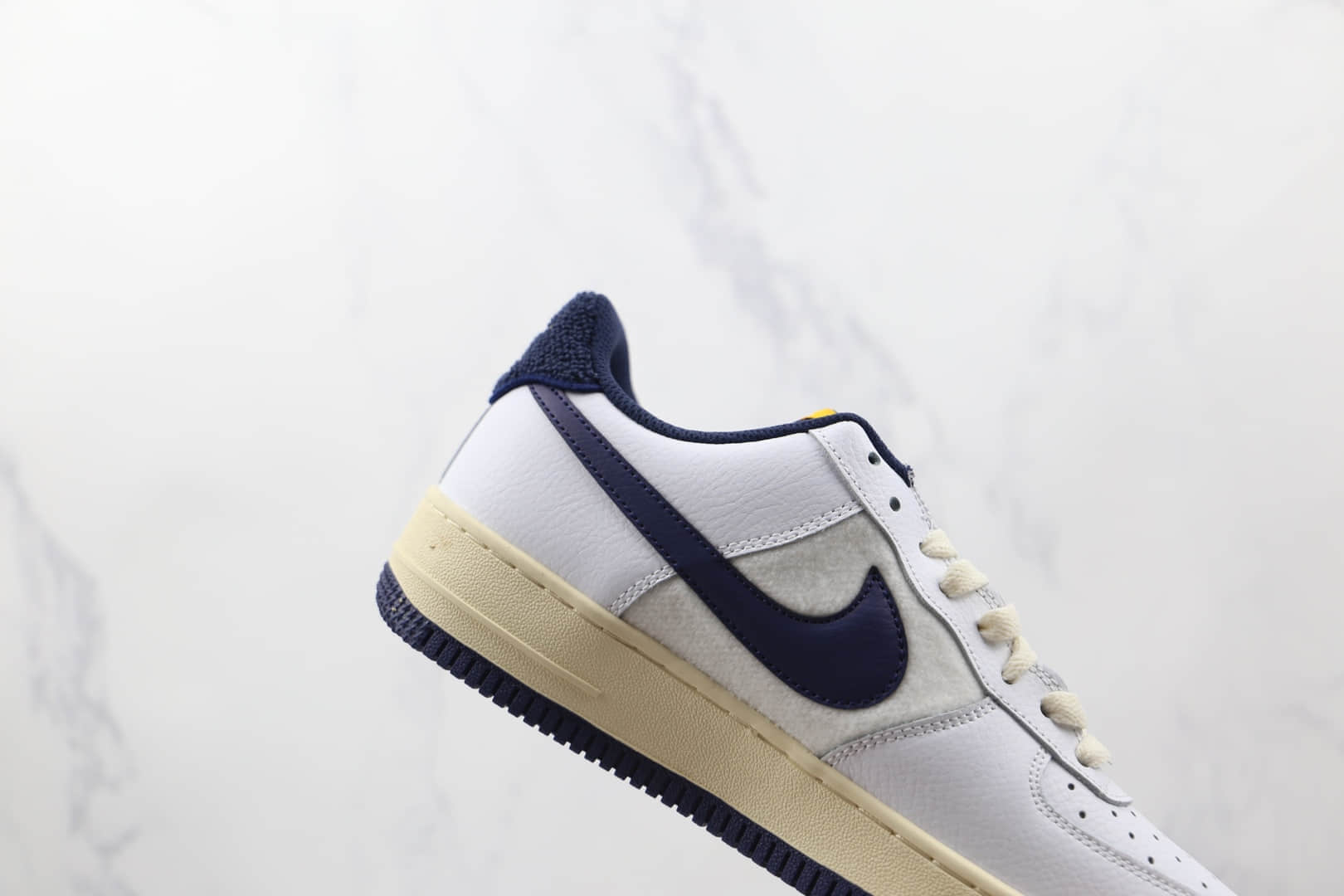 耐克Nike Air Force 1纯原版本低帮空军一号白蓝色毛绒尾板鞋内置气垫 货号:DO5220-141