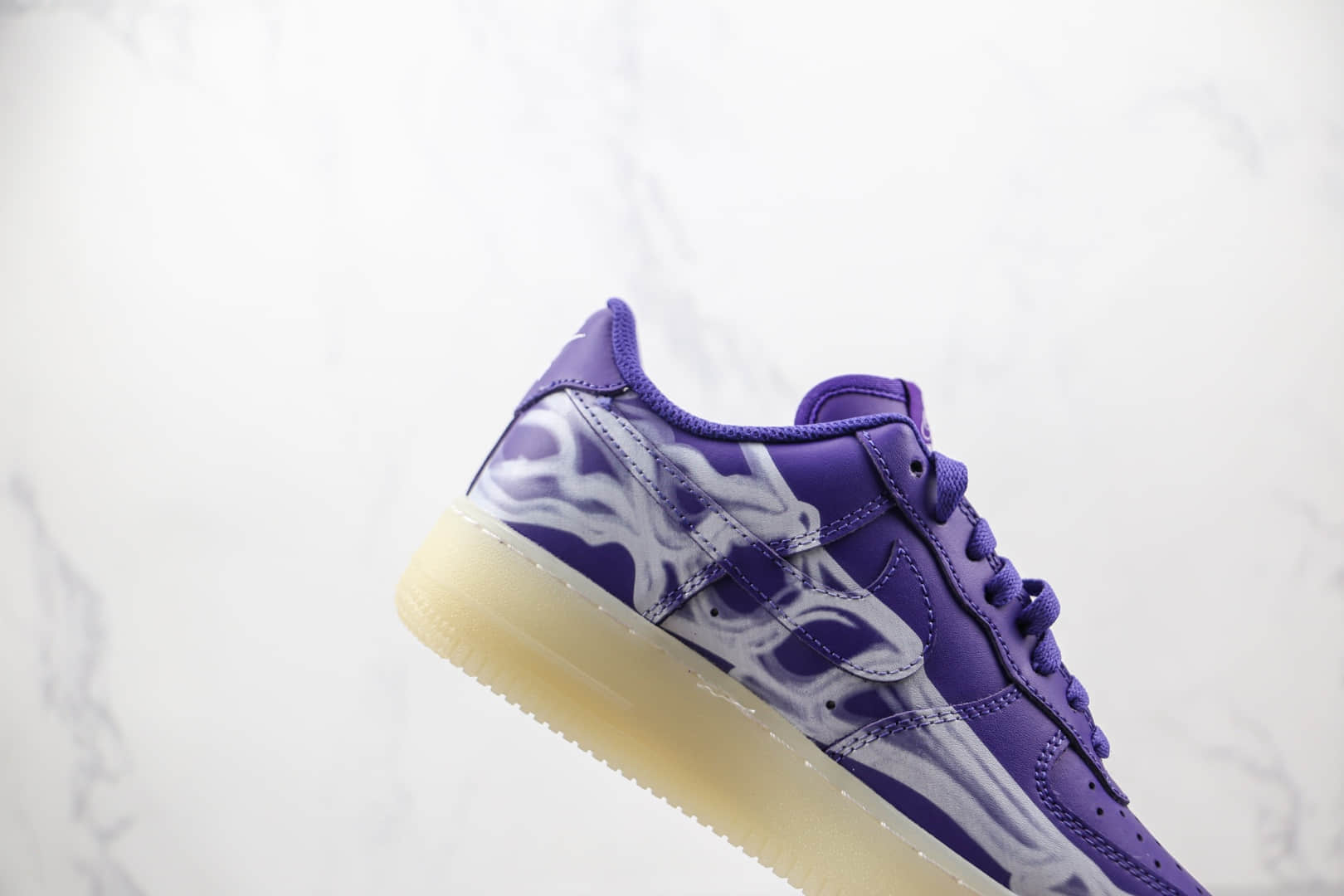 耐克Nike Air Force 1 Skeleton纯原版本低帮空军一号紫色夜光骨骼板鞋内置气垫 货号：CU8067-500