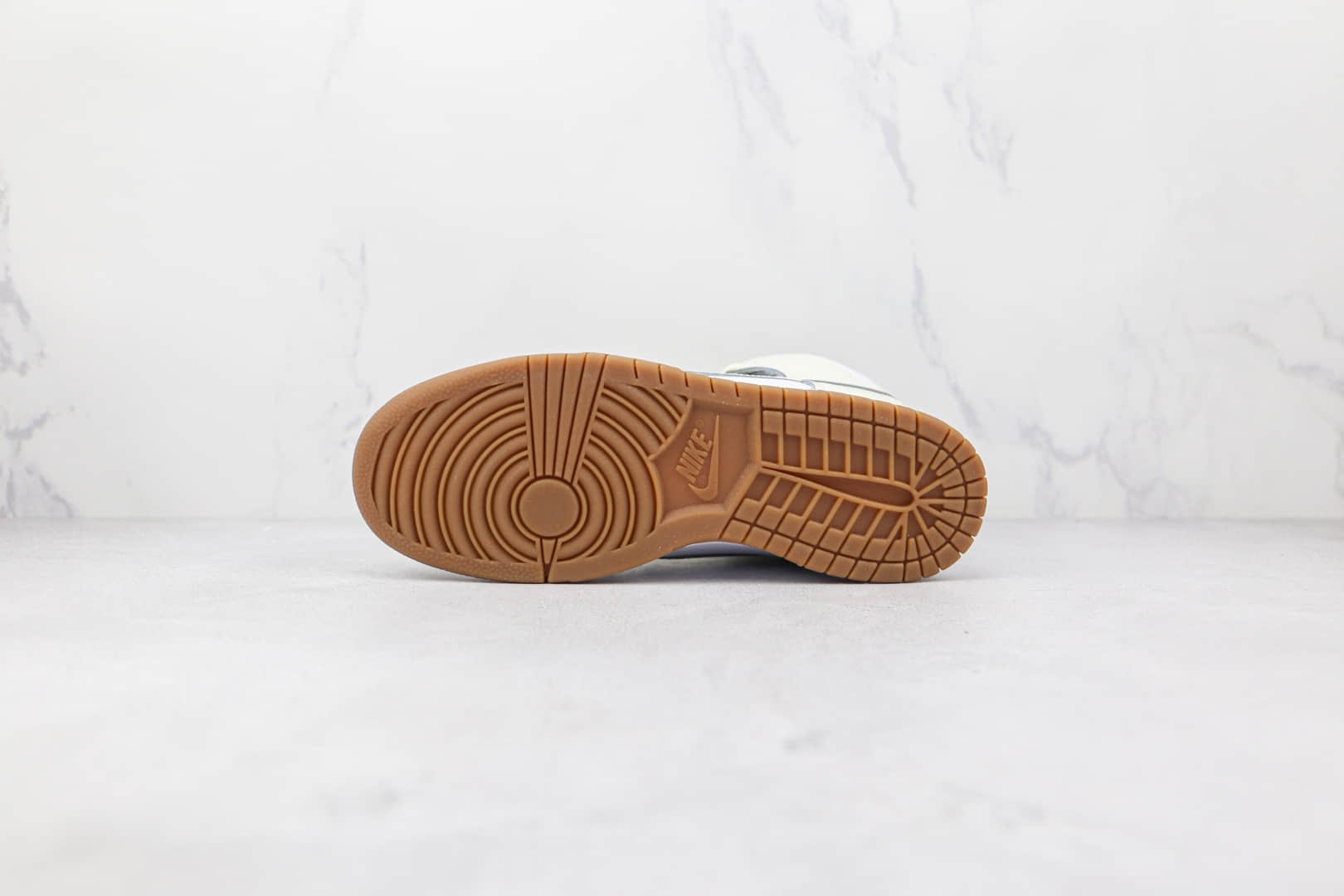 耐克Nike SB Dunk HiGH纯原版本高帮SB DUNK米白生胶底板鞋原楦头纸板打造 货号:DD1869-109