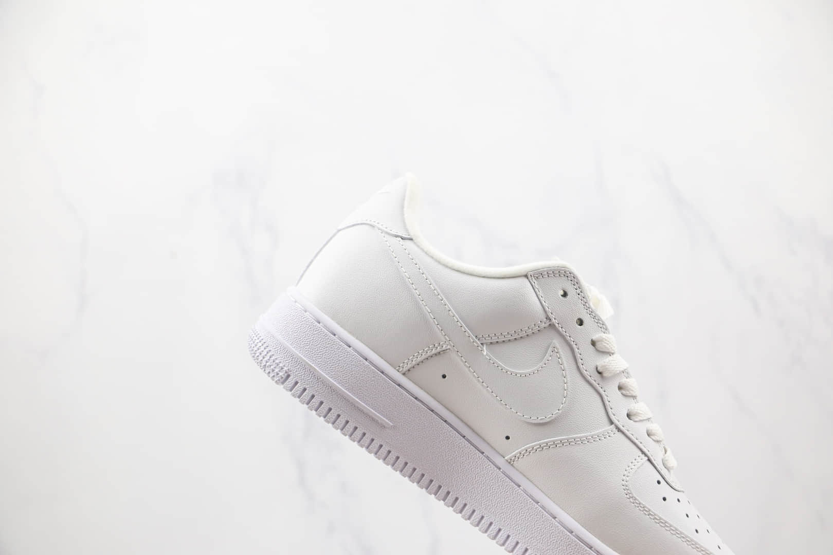 耐克Nike Air Force 1 x supreme联名款纯原版本低帮空军一号白色板鞋原楦头纸板打造 货号:CU9225-100