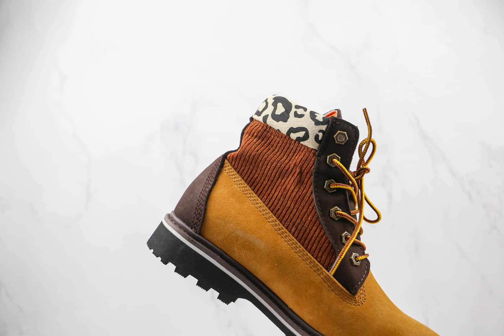 天伯伦Timberland Palace OA1UBW纯原版本高帮复古拼接迷彩大黄靴原档案数据开发