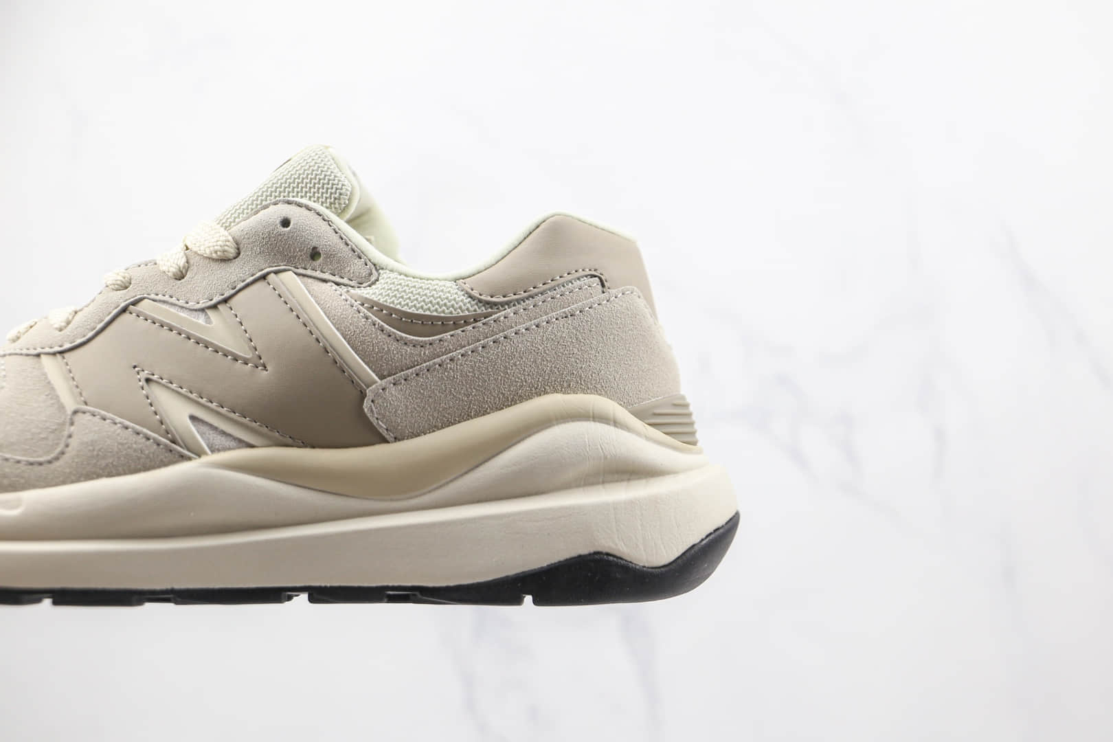 新百伦New Balance 5740纯原版本淡奶茶色NB5740复古老爹鞋原楦头纸板打造 货号：W5740LT1