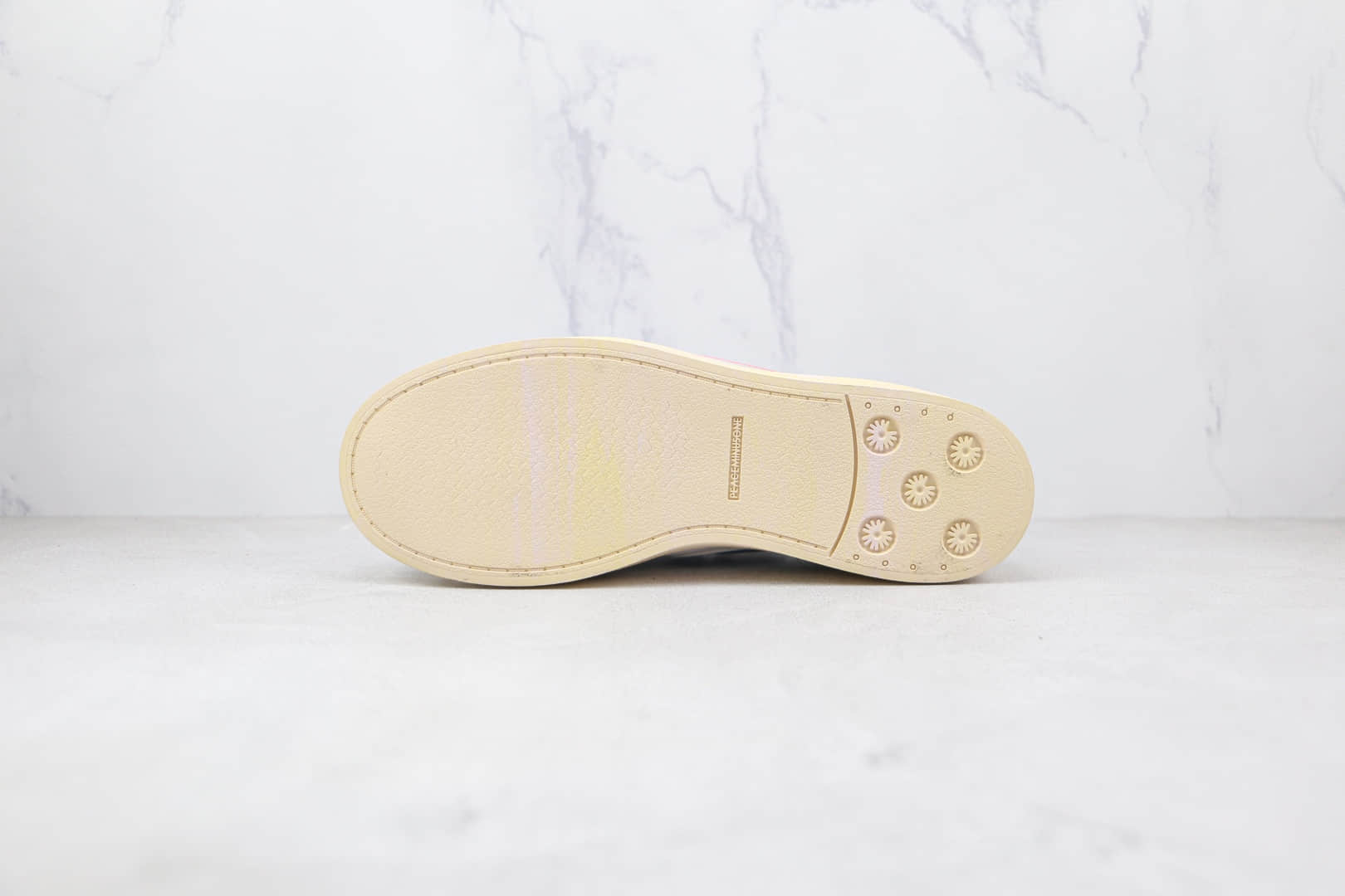 耐克Nike Kwondo 1 x PEACEMINUSONE公司级版本权志龙联名款3.0鸳鸯白粉白蓝小雏菊皮鞋原盒原标 货号：DH2482-101