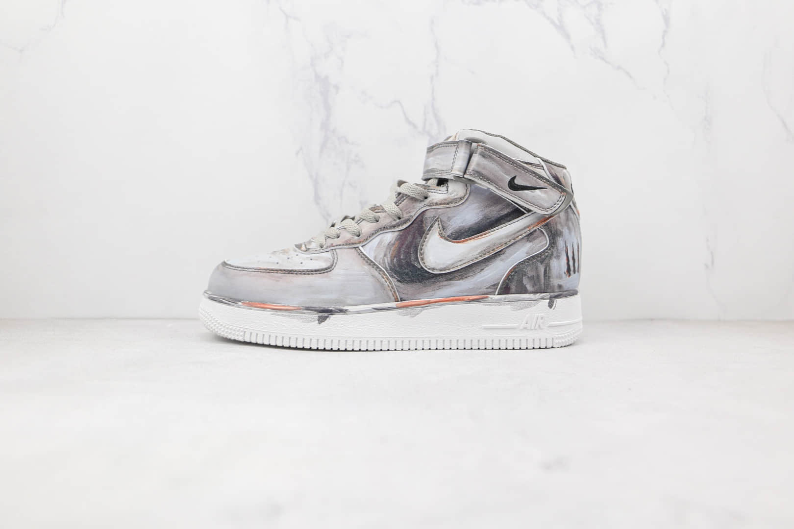耐克Nike Air Force 1纯原版本中帮空军一号灰色擦色做旧涂鸦板鞋原楦头纸板打造 货号:CW7582-103