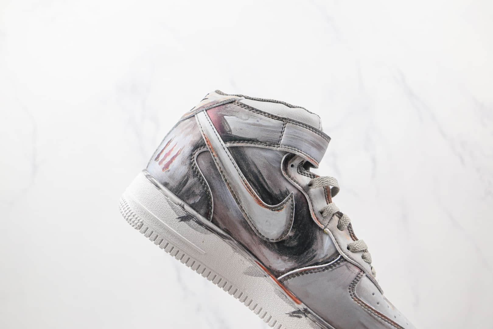 耐克Nike Air Force 1纯原版本中帮空军一号灰色擦色做旧涂鸦板鞋原楦头纸板打造 货号:CW7582-103