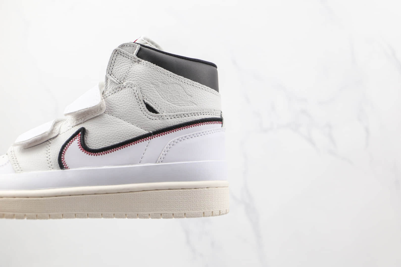 乔丹Air Jordan 1 Retro High Double Strap纯原版本高帮AJ1魔术贴白黑色板鞋原档案数据开发 货号：AQ7924-101