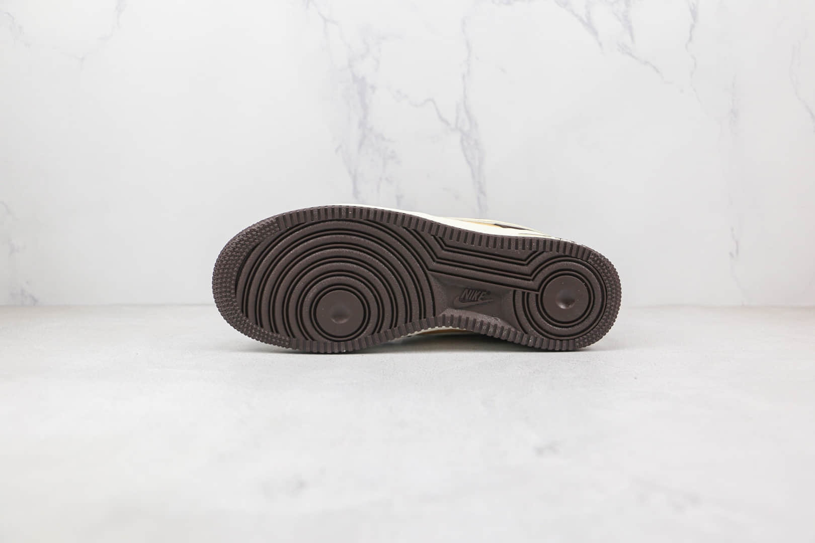 耐克Nike Air Force 1纯原版本低帮空军一号巧克力黄褐拼接猪八革麂皮板鞋内置气垫 货号:NT9988-008