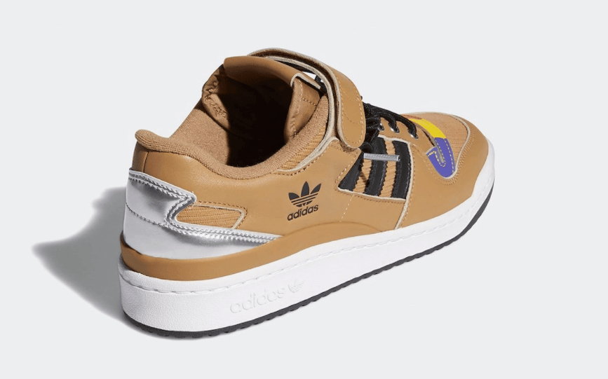 卡通机器人鞋舌！全新《南方公园》 x adidas联名官图释出！ 货号：GY6475