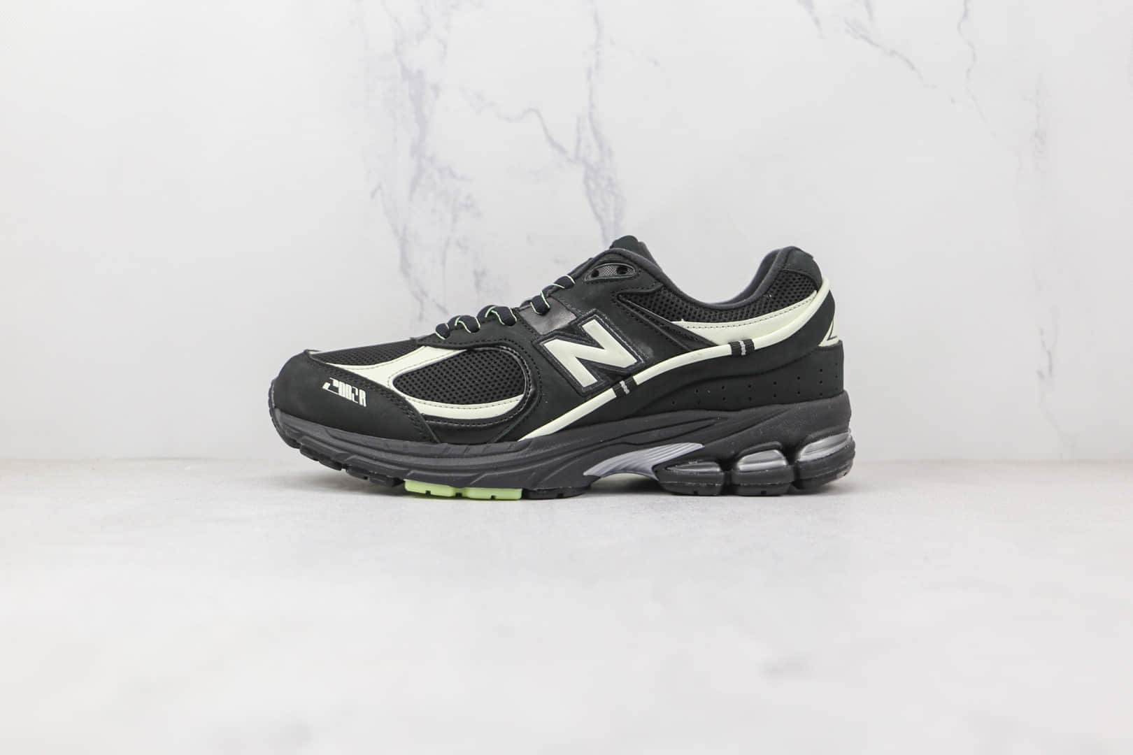 新百伦New Balance 2002R x Randomevent联名款纯原版本NB2002R黑白色复古老爹鞋原盒原标 货号:ML2002RZ