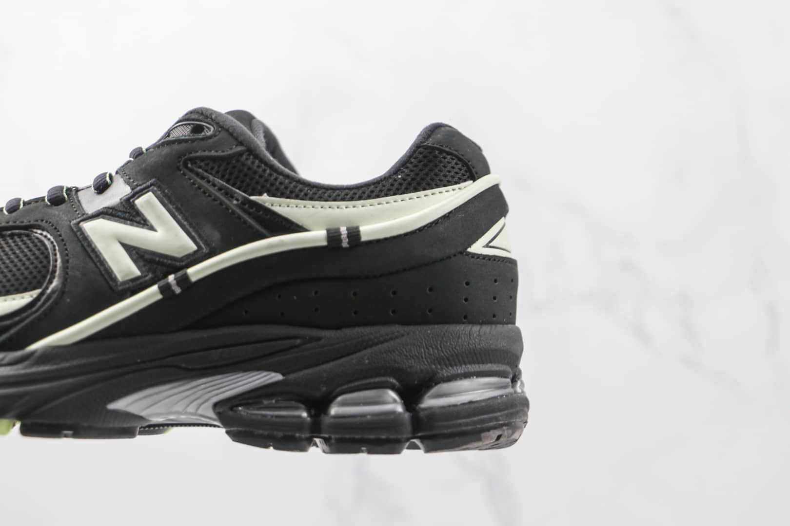 新百伦New Balance 2002R x Randomevent联名款纯原版本NB2002R黑白色复古老爹鞋原盒原标 货号:ML2002RZ