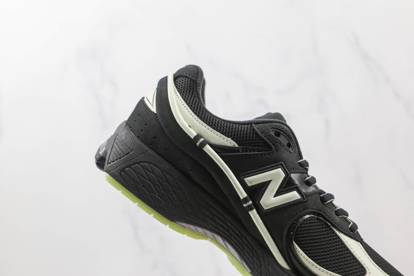 新百伦New Balance 2002R x Randomevent联名款纯原版本NB2002R黑白色复古老爹鞋原盒原标 货号:ML2002RZ