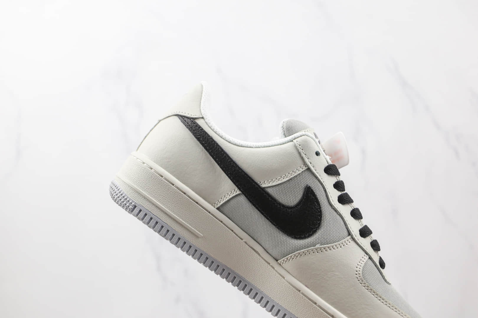 耐克Nike Air Force 1‘07 Low x GORE-TEX联名款纯原版本低帮空军一号米白灰色板鞋原盒原标 货号：DO2760-206