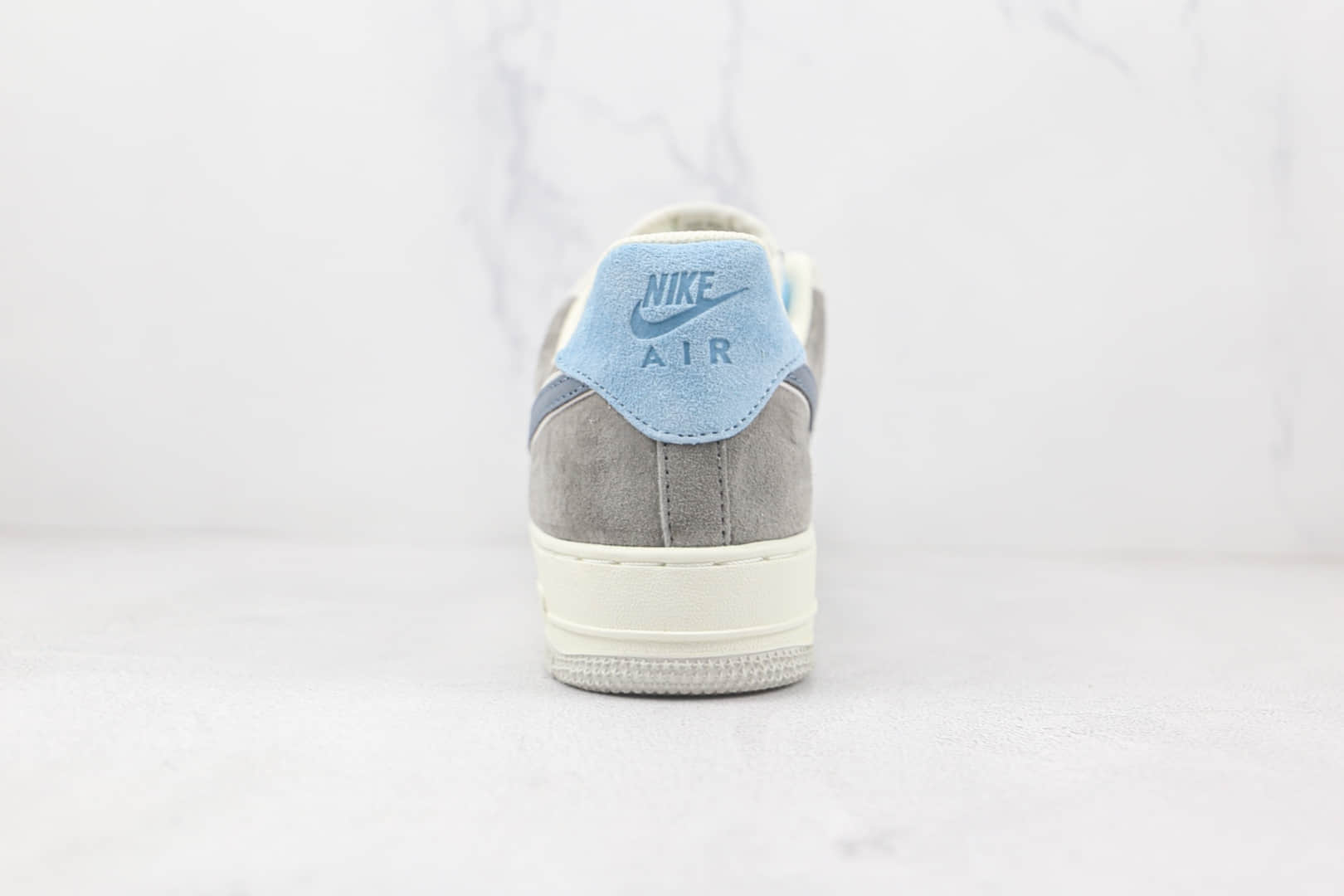 耐克Nike Air Force 1’07 Low纯原版本低帮空军一号白蓝拼接板鞋内置气垫 货号：LZ6699-523
