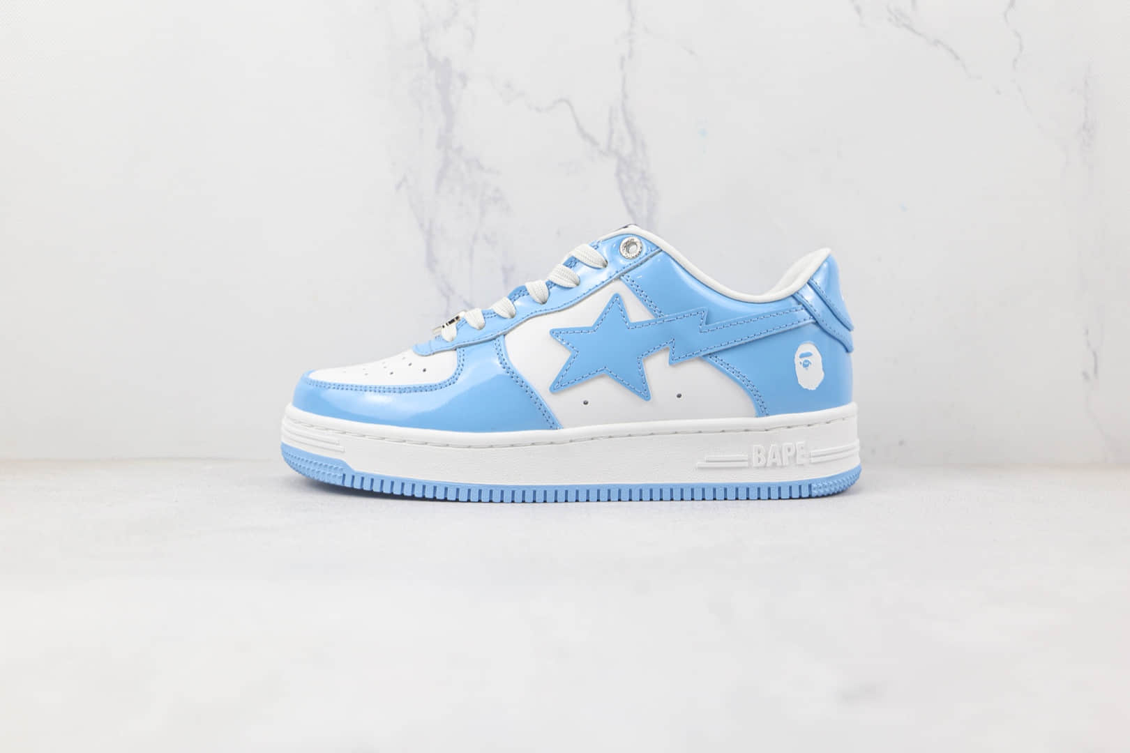 猿人头Bape Sta Tokyo白蓝低帮漆皮板鞋原档案数据开发 货号：1H20191048