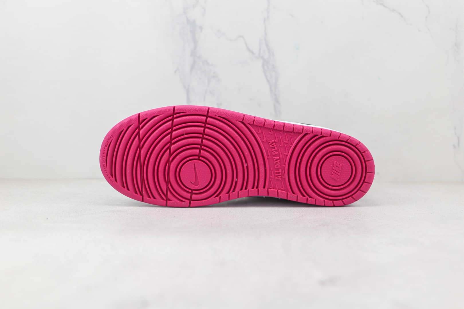 耐克Nike Court Borough Low 2 SE1纯原版本白银黑学院系列板鞋原盒原标 货号：DJ0040-100