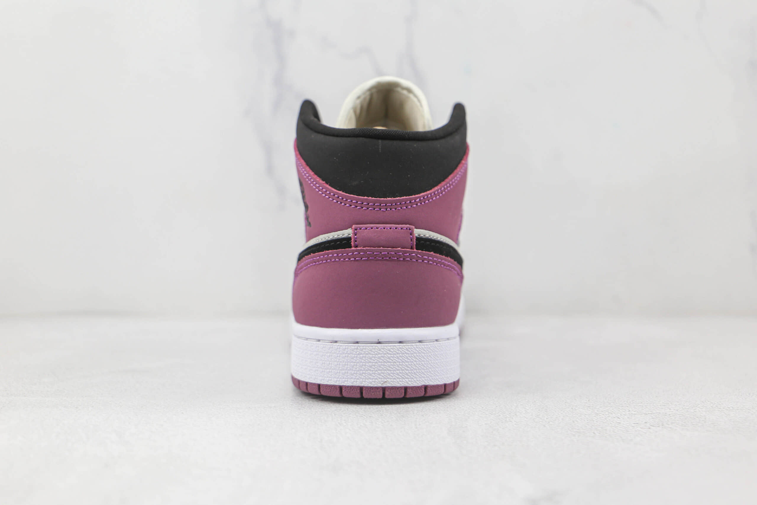 乔丹Air Jordan 1 Mid纯原版本中帮AJ1白酒红色篮球鞋原楦头纸板打造原盒原标 货号:DC7267-500