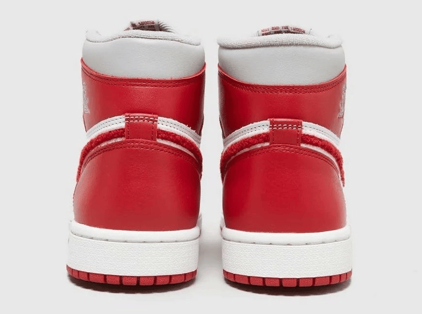 层次感超丰富！AJ1 “Chenille”最新实物曝光！ 货号：DJ4891-061