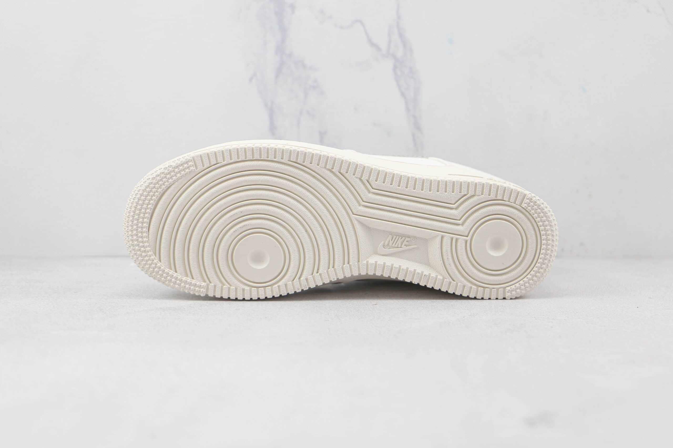 耐克Nike Air Force 1 Low '07纯原版本低帮空军一号白灰色帆布面板鞋内置气垫 货号：315122-106