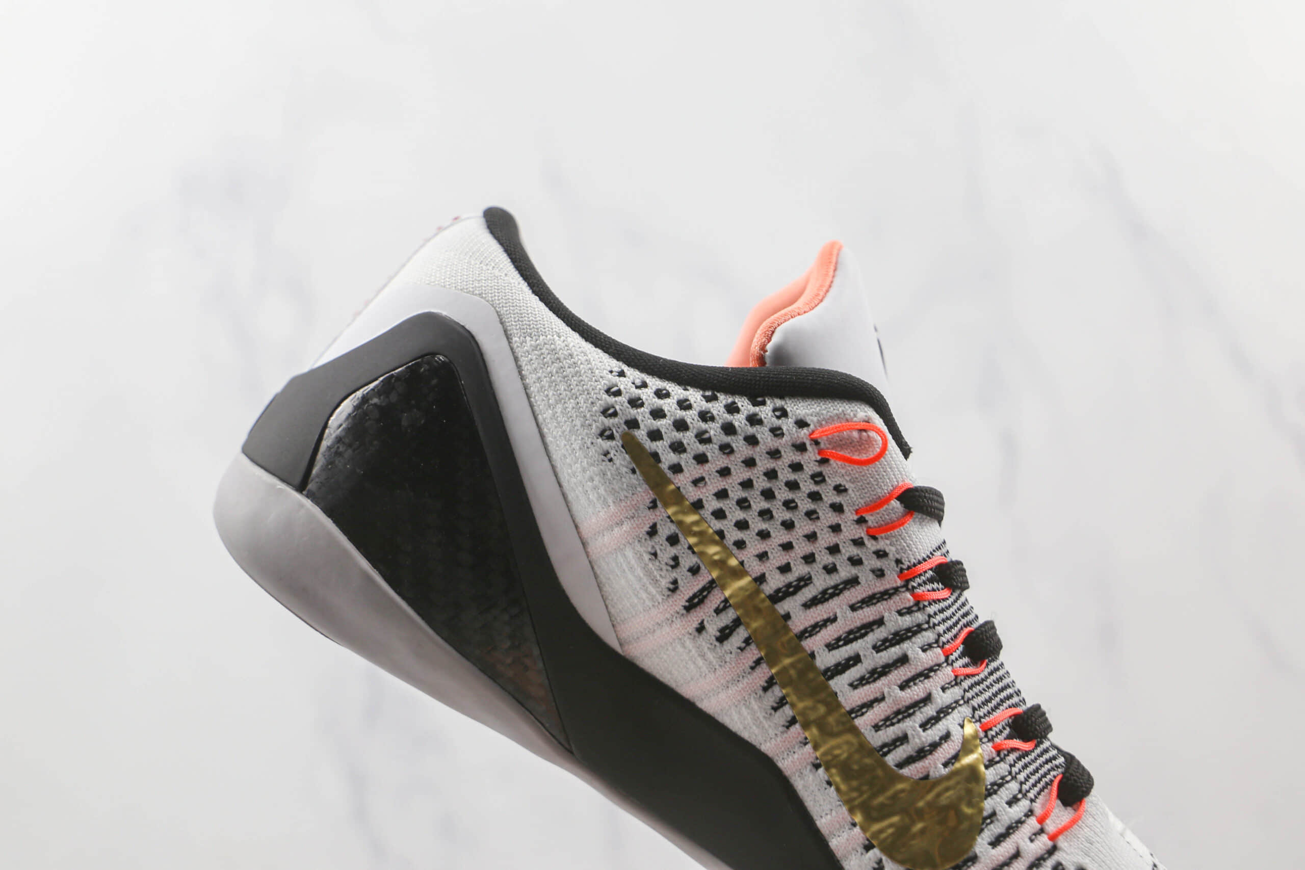 耐克Nike Kobe 9 Go Id FundamentaIs纯原版本科比9代白金荣耀篮球鞋内置气垫支持实战 货号：630847-100