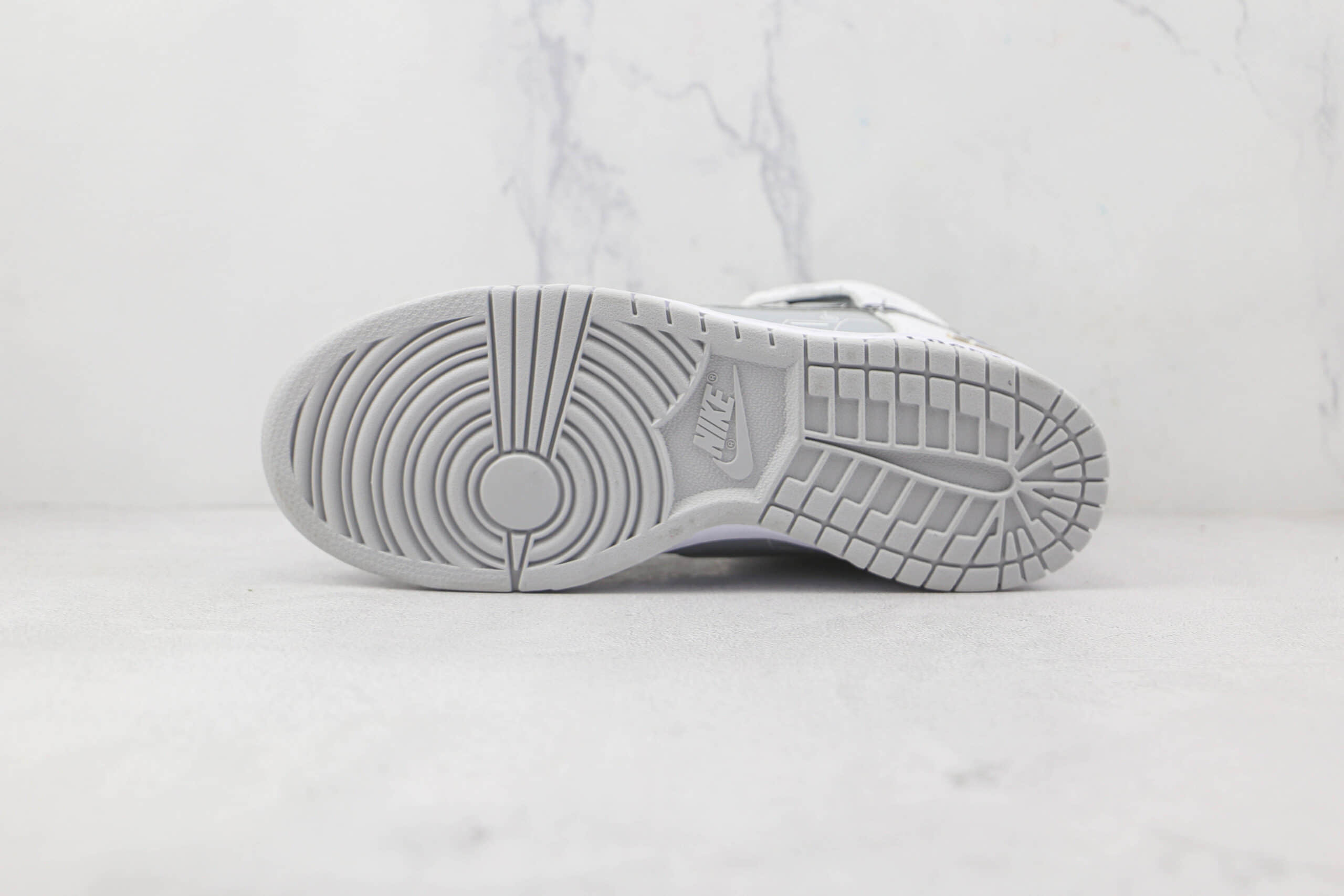 耐克Nike SB Dunk High纯原版本高帮SB DUNK电玩系列板鞋原档案数据开发 货号：CZ8149-101