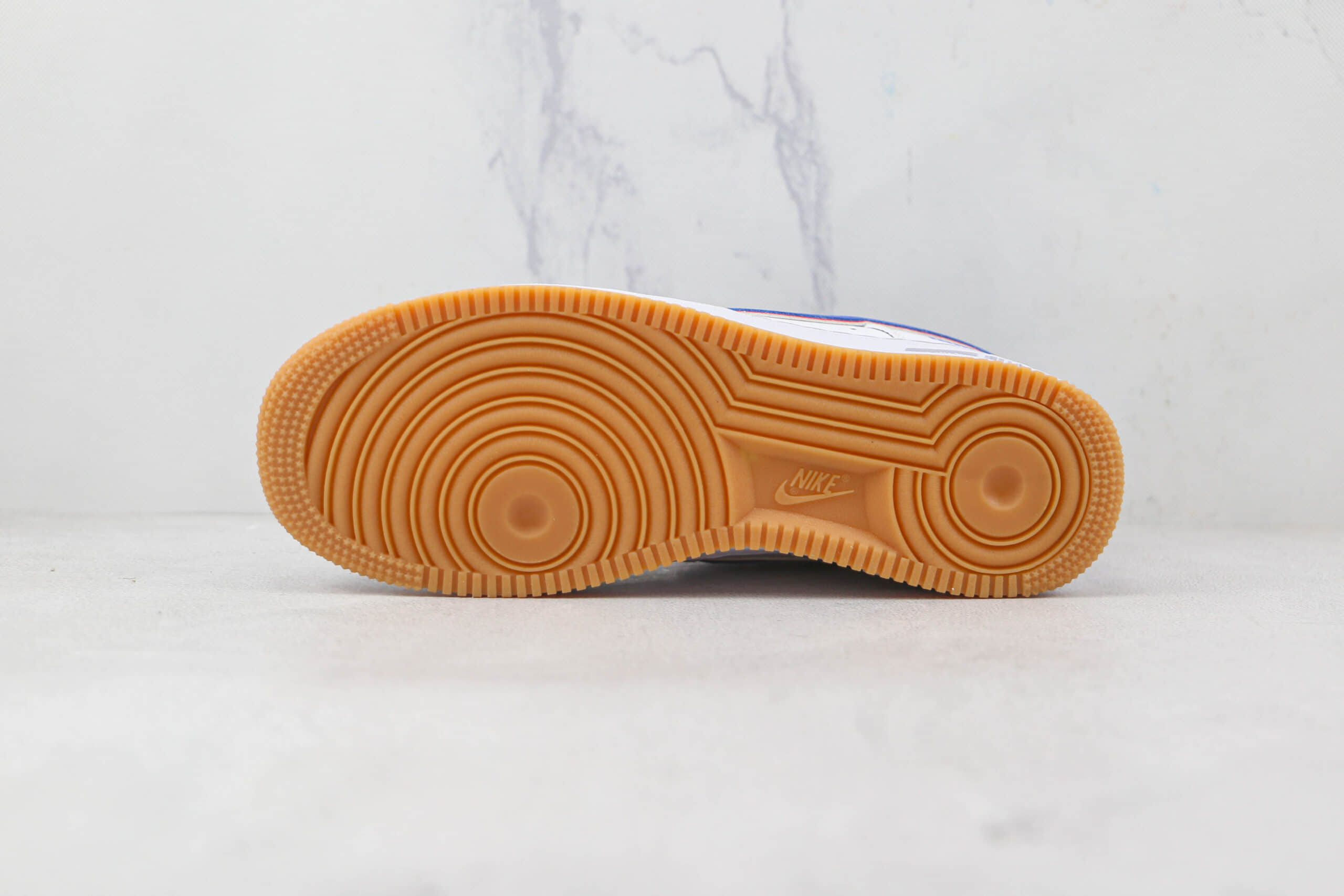 耐克Nike Air Force 1’07 Low x Undefeated联名款纯原版本低帮空军一号生胶底白蓝色板鞋内置气垫 货号:DM8461-100