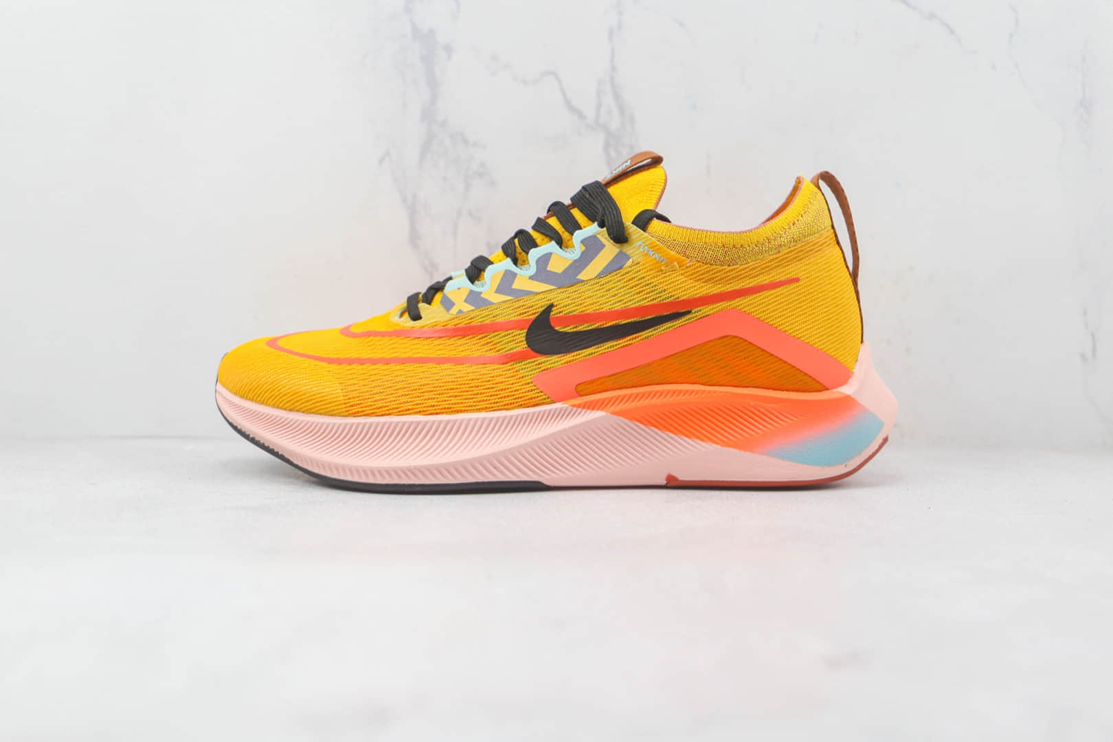 耐克Nike Zoom Fly 4纯原版本黄色Flyknit跑步鞋原盒原标原楦头纸板打造 货号：DO2421-739