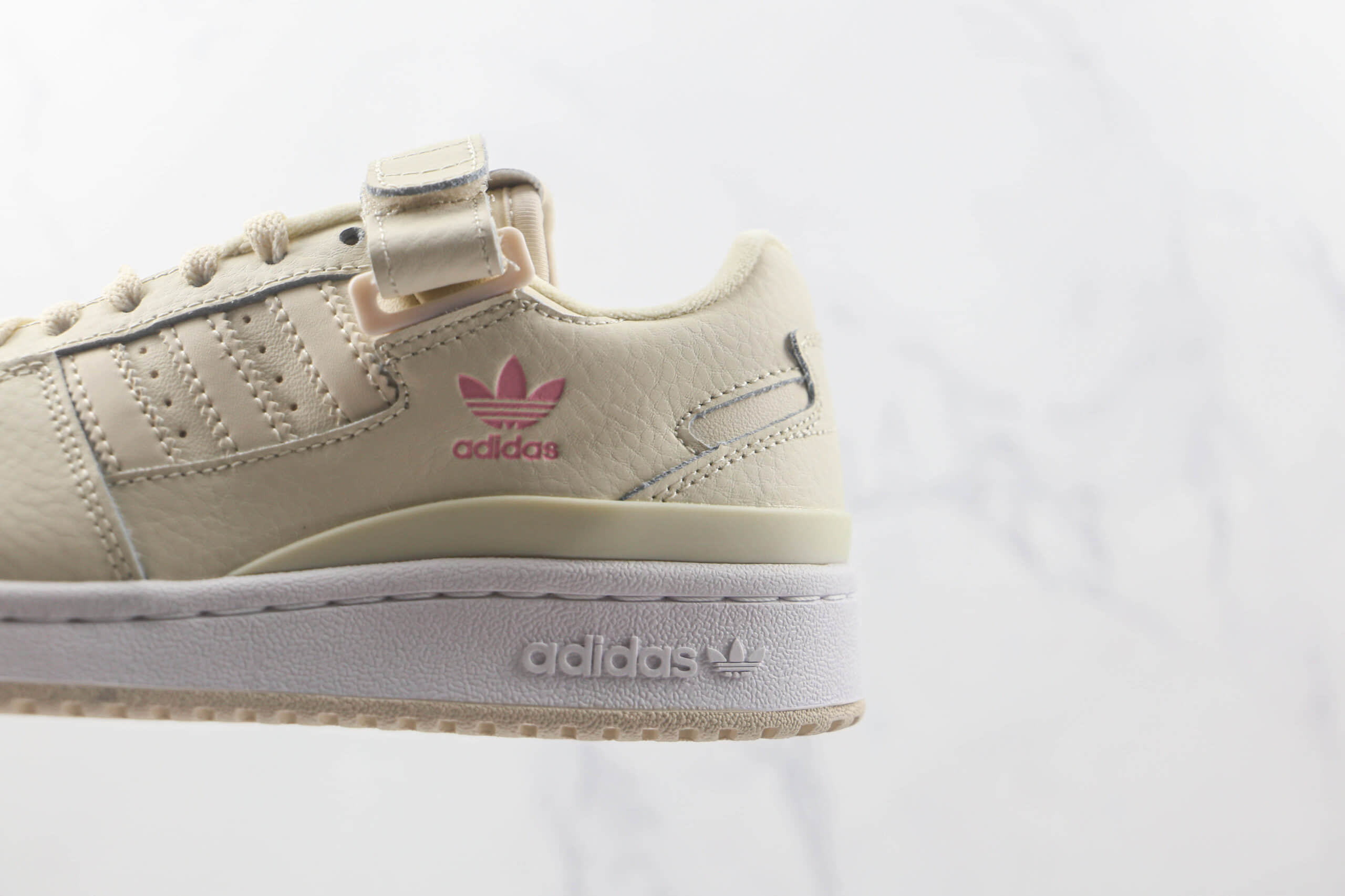 阿迪达斯Adidas originals Forum 84 low纯原版本米色魔术贴Forum84板鞋原楦头纸板打造 货号:GV9190