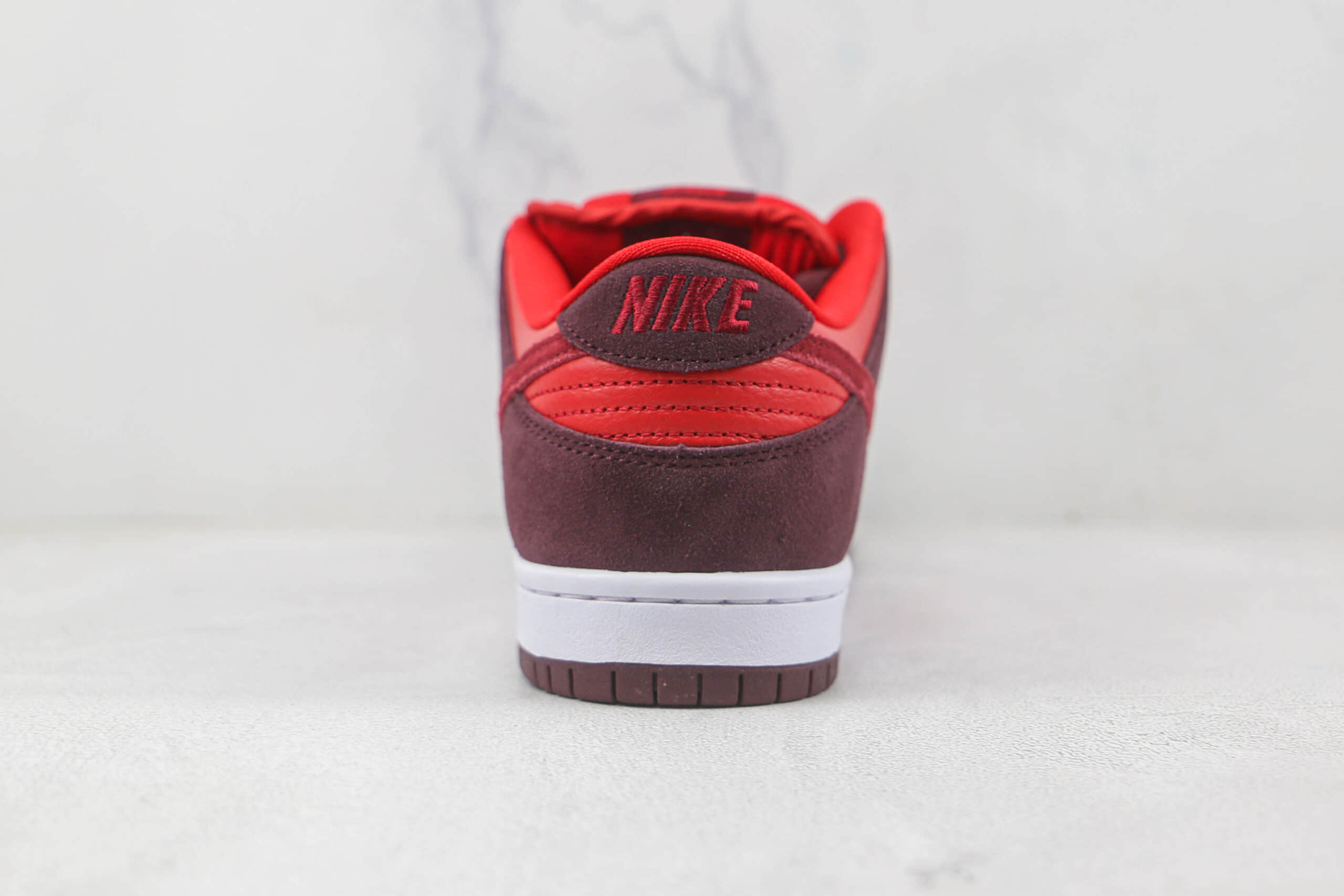 耐克Nike SB Dunk Low Cherry纯原版本低帮SB DUNK樱桃红配色板鞋内置气垫 货号:DM0807-600
