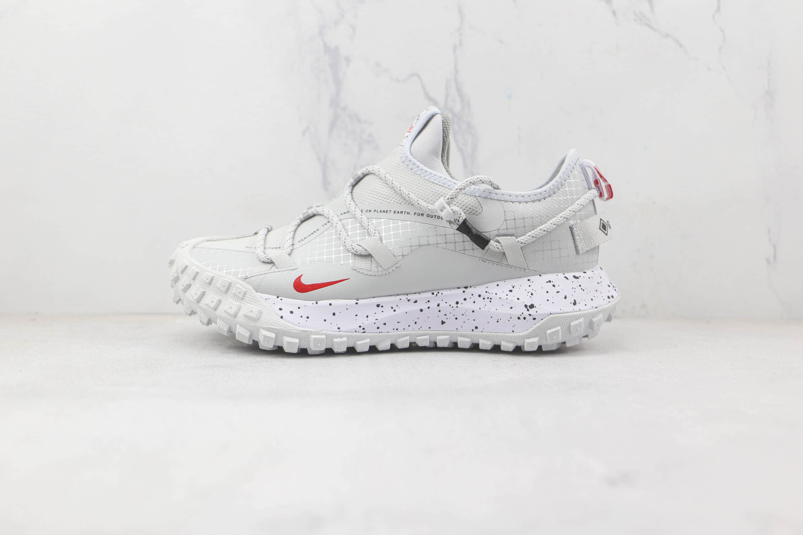 耐克Nike ACG Mountain Fly Low GTX SE纯原版本机能风格ACG户外登山鞋原档案数据开发 货号:DX6675-001