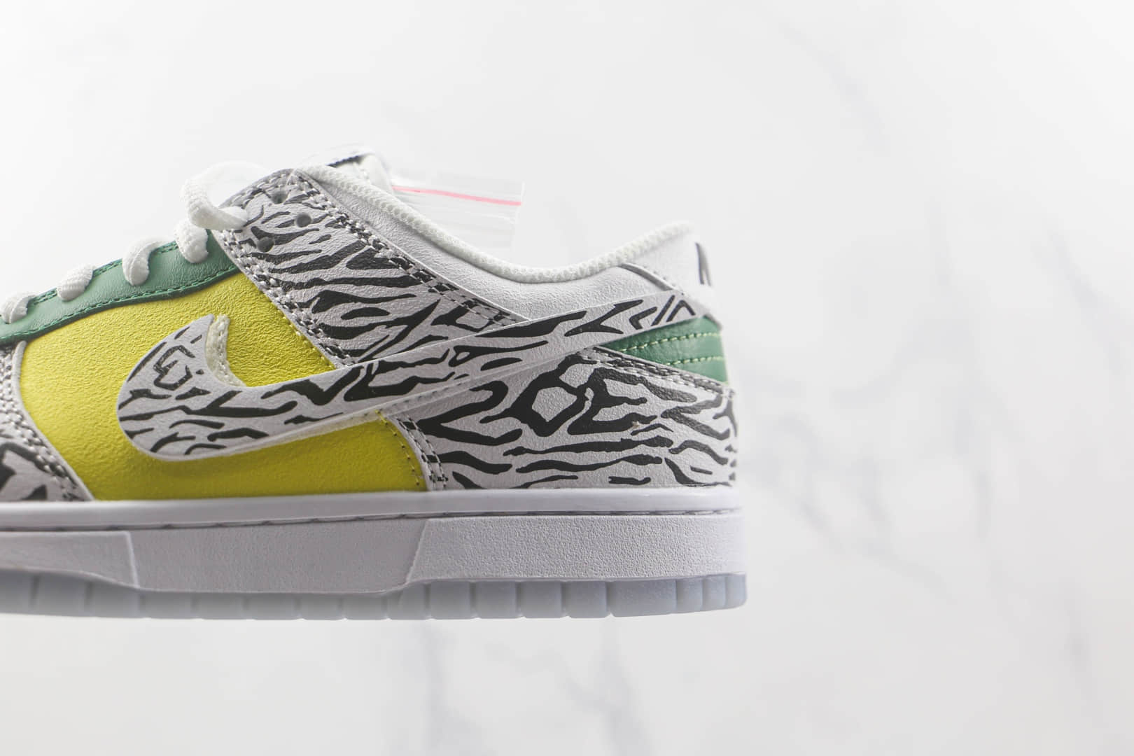 耐克Nike Dunk Low Doernbecher纯原版本低帮DUNK俄勒冈鸭子配色板鞋原楦头纸板打造 货号：DR7305-100