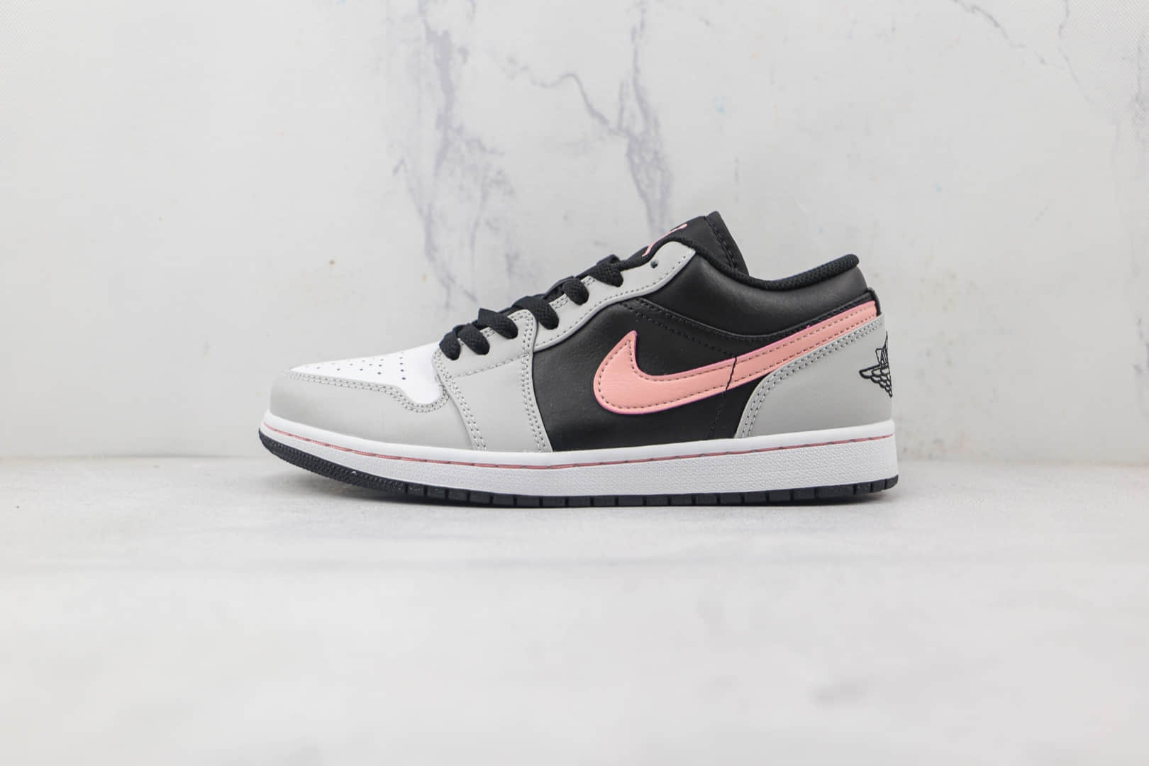 乔丹Air Jordan 1 Low Shadow Toe纯原版本低帮AJ1灰粉板鞋内置气垫原盒原标 货号：553558-062