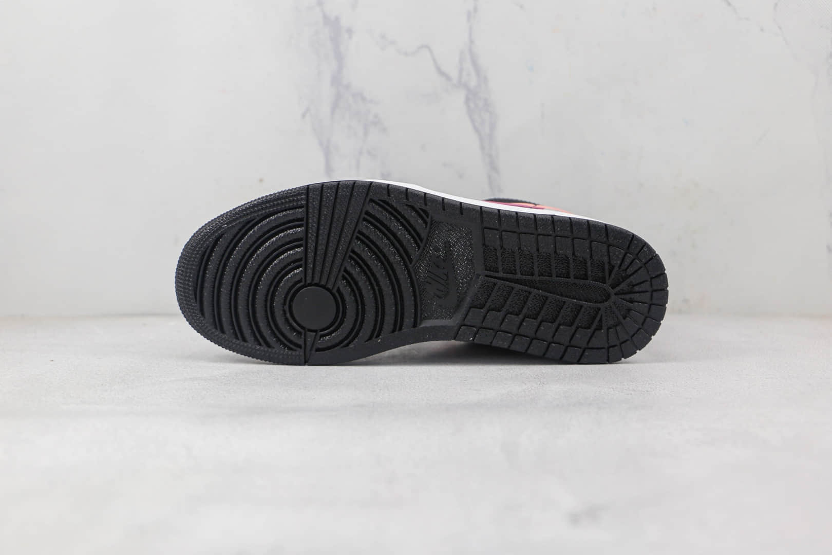 乔丹Air Jordan 1 Low Shadow Toe纯原版本低帮AJ1灰粉板鞋内置气垫原盒原标 货号：553558-062