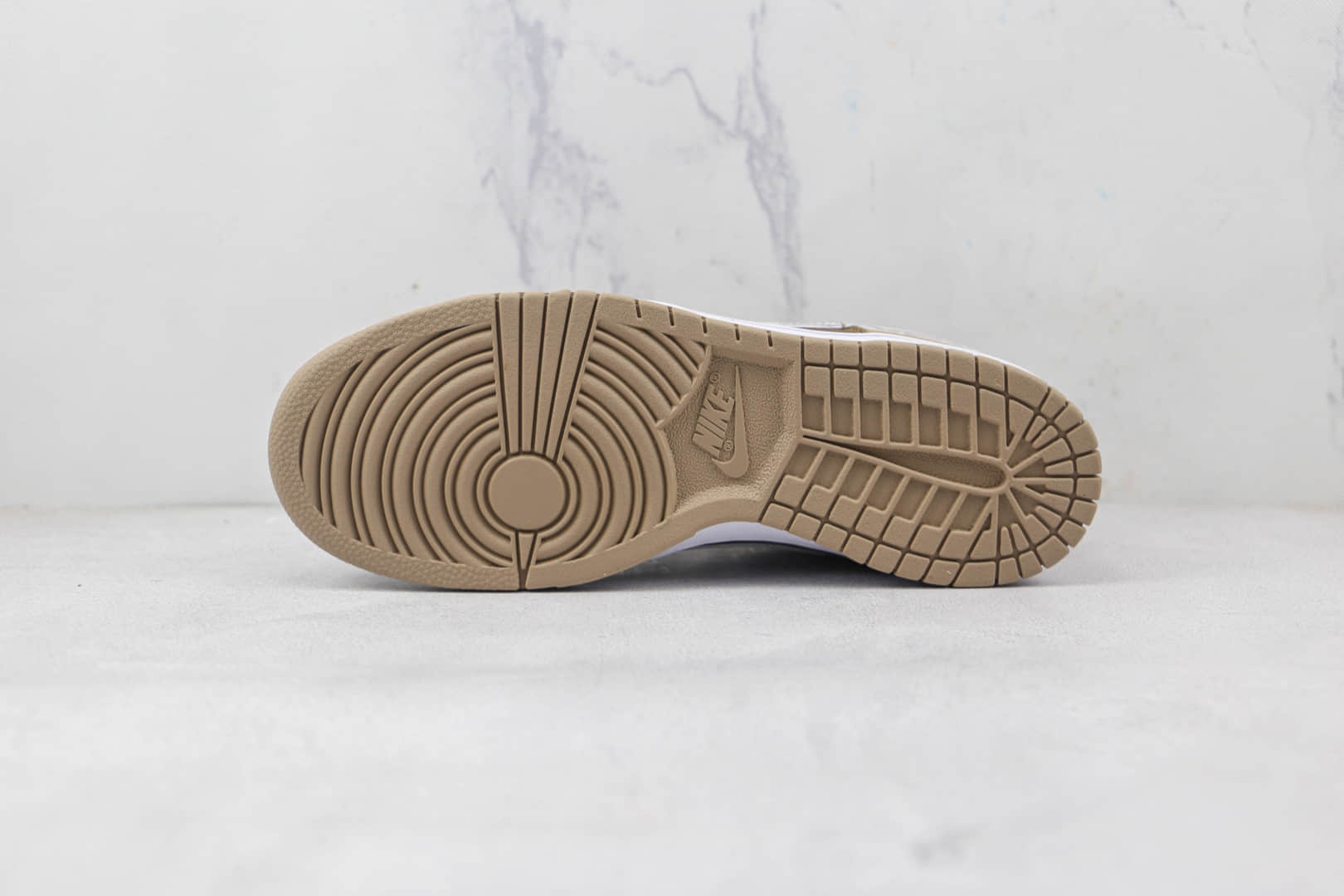 耐克Nike SB Dunk low纯原版本低帮SB DUNK棕色板鞋原档案数据开发 货号：DJ6188-200