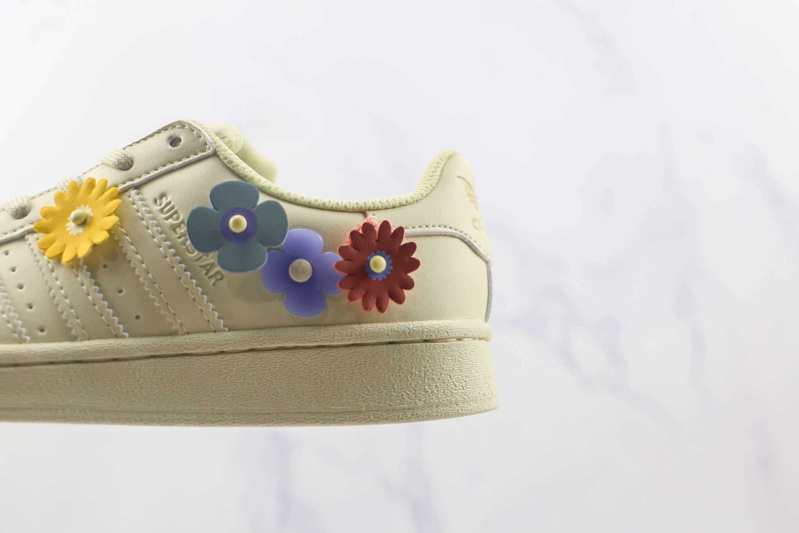 阿迪达斯Adidas Originals Superstar纯原版本三叶草贝壳头柠檬黄配色板鞋原楦头纸板打造 货号:GX2171