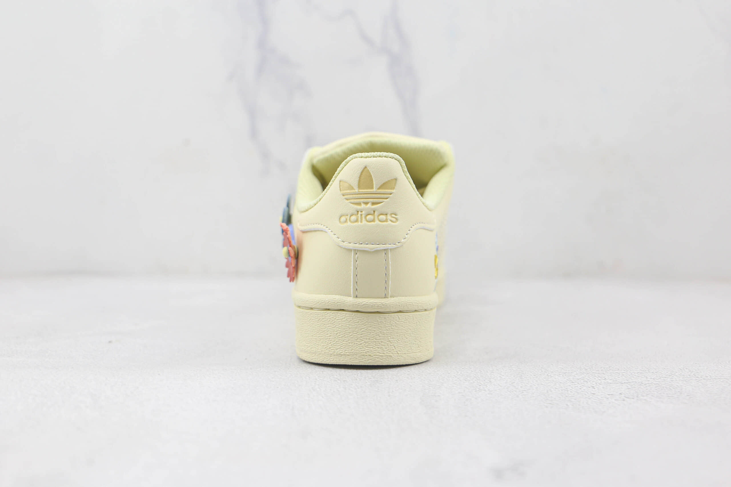阿迪达斯Adidas Originals Superstar纯原版本三叶草贝壳头柠檬黄配色板鞋原楦头纸板打造 货号:GX2171