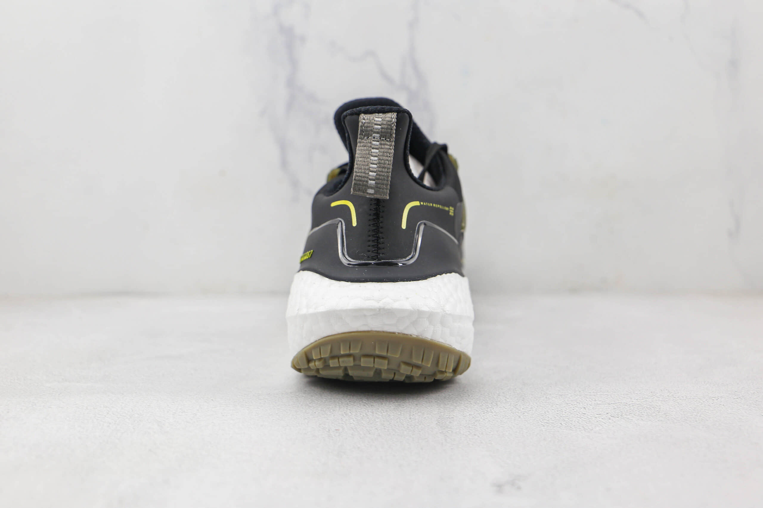 阿迪达斯Adidas Ultra Boost 21 Consortium纯原版本黑橄榄绿UB7.0爆米花跑鞋原档案数据开发 货号：S23896