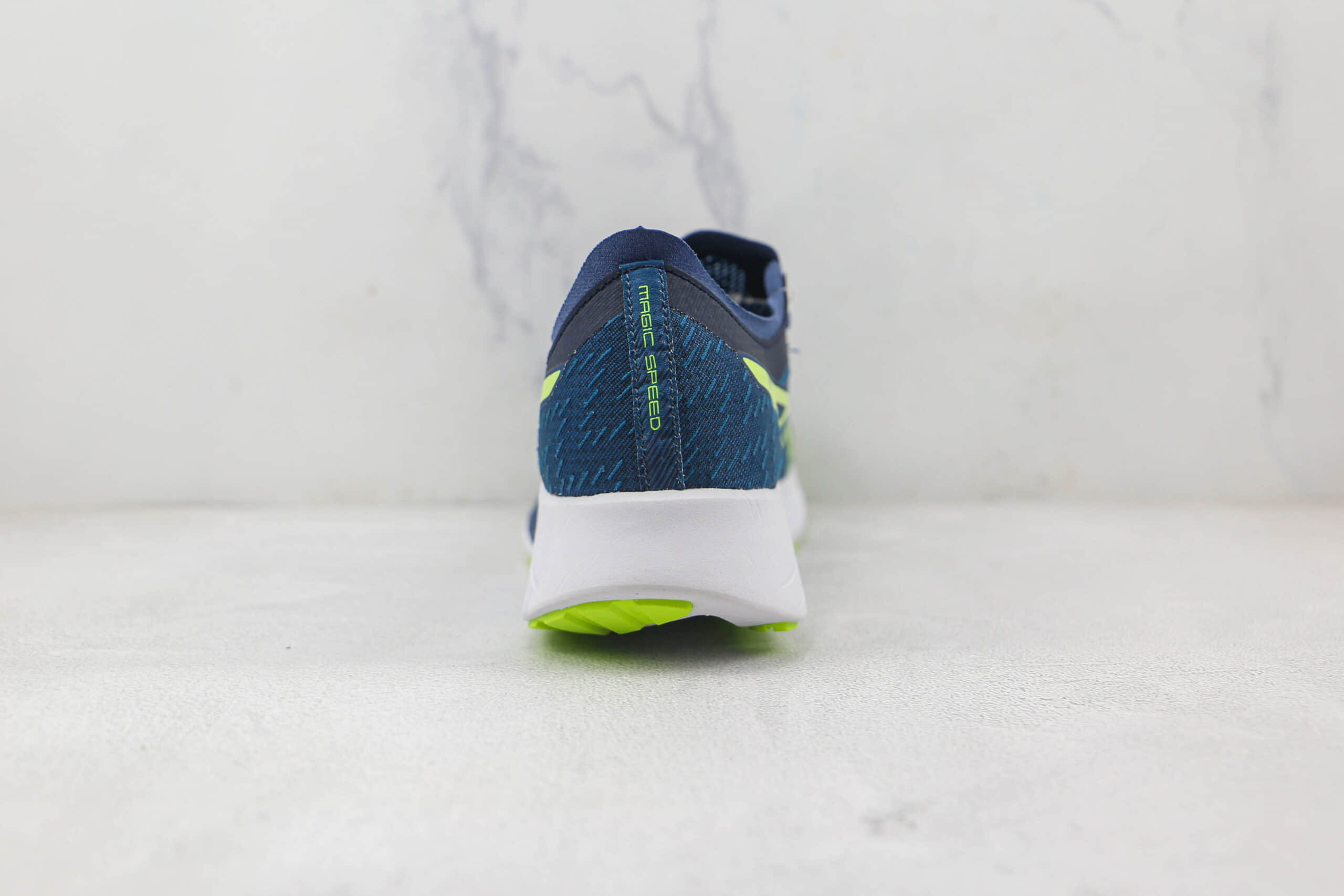 亚瑟士Asics Magic Speed系列纯原版本蓝绿色慢跑鞋内置碳板原盒原标 货号：1011B026-402