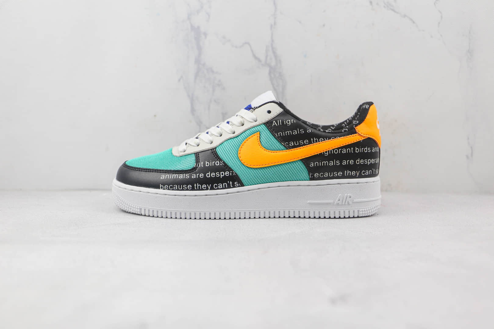 耐克Nike Air Force 1’07 Low纯原版本低帮空军一号黑绿字母板鞋内置气垫 货号：CI0057-100